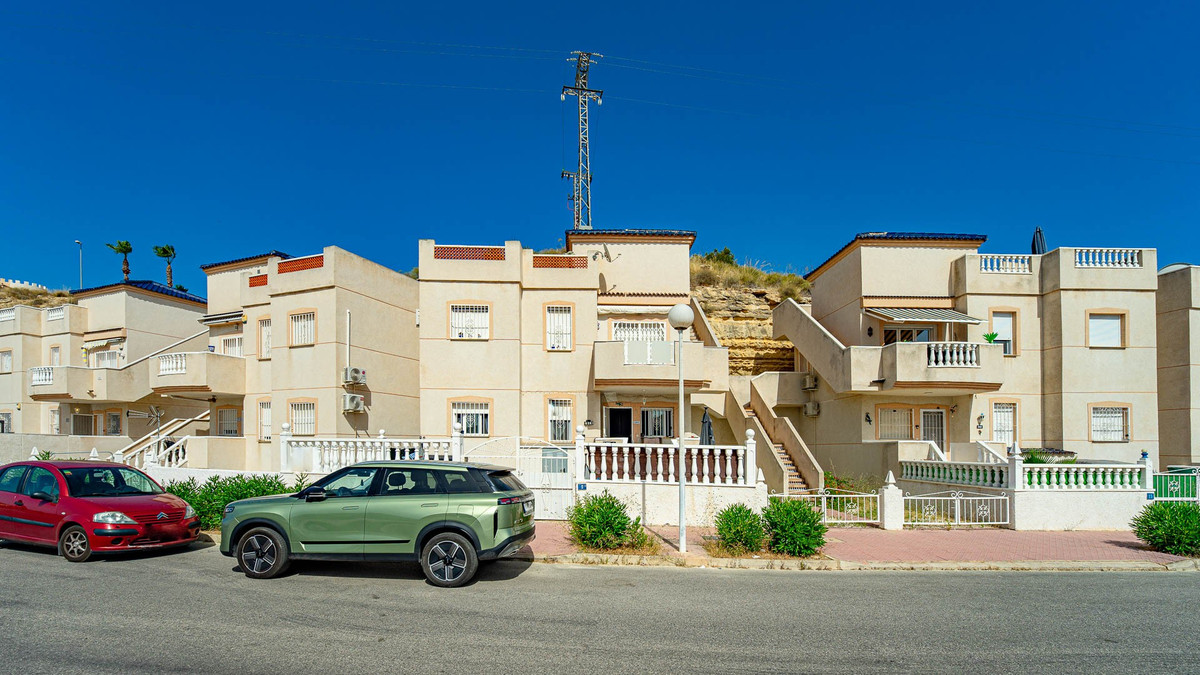 For sale - 2 Bedroom 1 Bathroom Ground Floor Apartment in Ciudad Quesada  - Ciudad Quesada  - Alicante