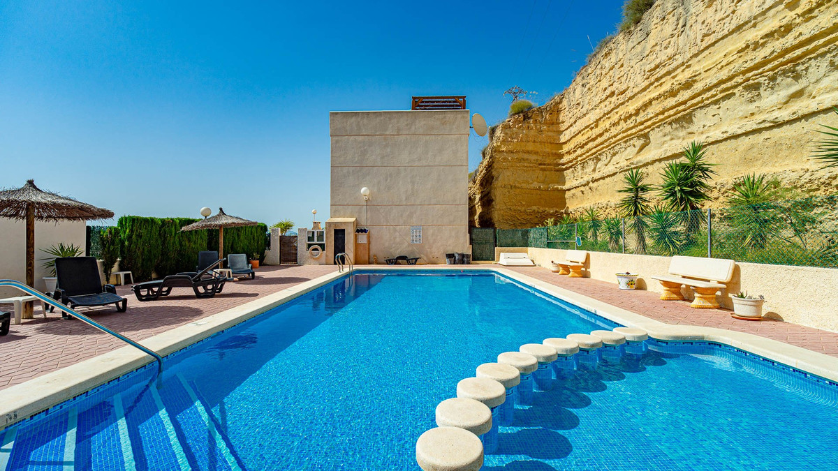 For sale - 2 Bedroom 1 Bathroom Ground Floor Apartment in Ciudad Quesada  - Ciudad Quesada  - Alicante