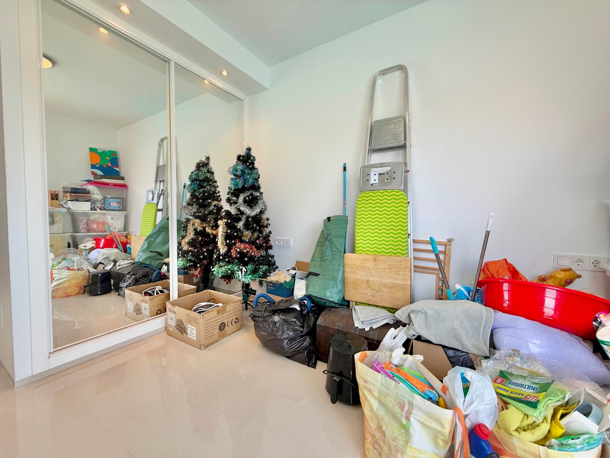 For sale - 4 Bedroom 4 Bathroom House - Detached Villa in Rojales - Ciudad Quesada  - Alicante