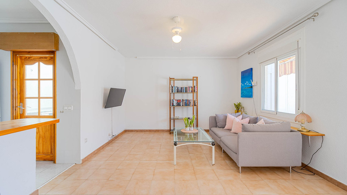 For sale - 2 Bedroom 1 Bathroom Bungalow in Ciudad Quesada  - Ciudad Quesada  - Alicante