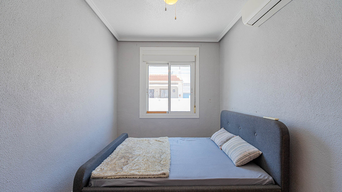 For sale - 2 Bedroom 1 Bathroom Bungalow in Ciudad Quesada  - Ciudad Quesada  - Alicante