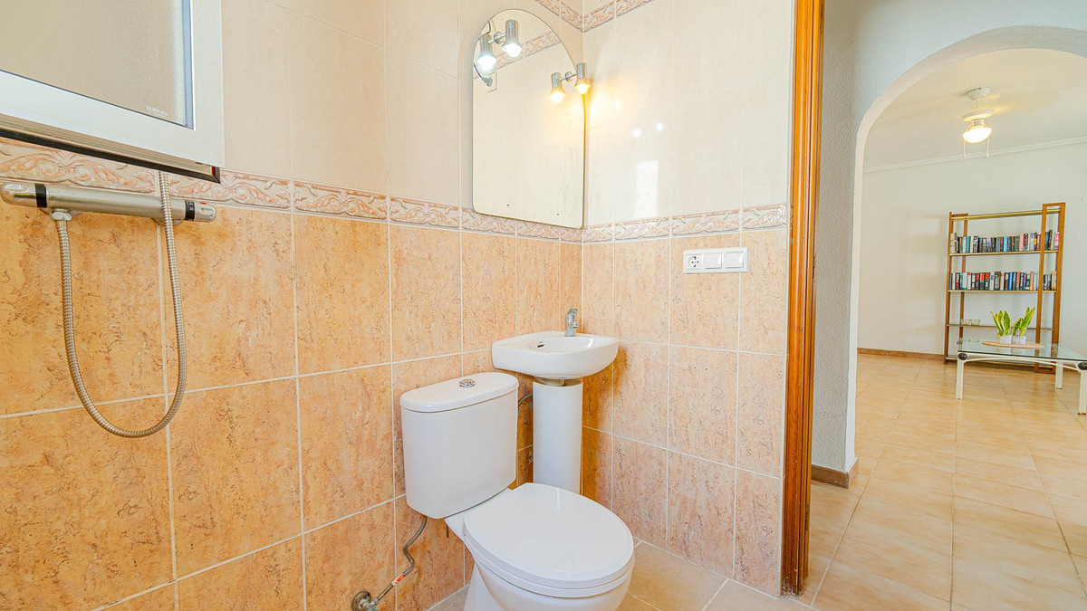 For sale - 2 Bedroom 1 Bathroom Bungalow in Ciudad Quesada  - Ciudad Quesada  - Alicante