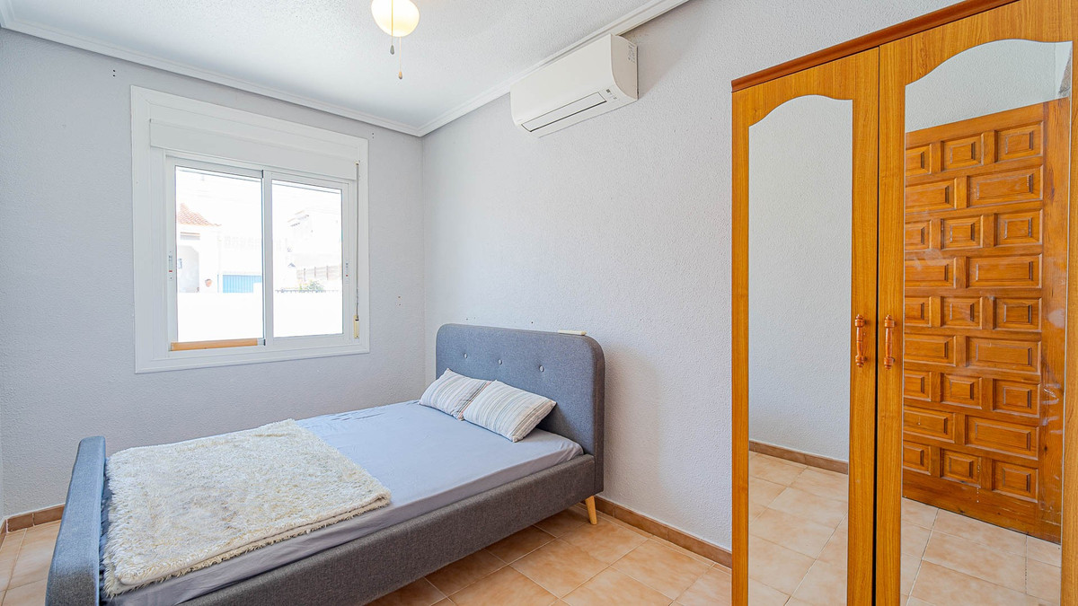 For sale - 2 Bedroom 1 Bathroom Bungalow in Ciudad Quesada  - Ciudad Quesada  - Alicante