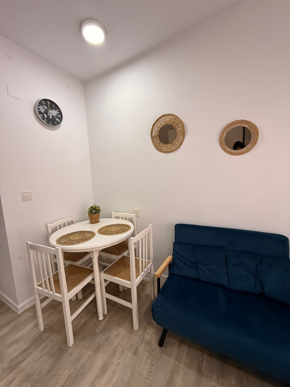 For sale - 1 Bedroom 1 Bathroom Apartment - Top Floor Studio in Torrevieja - Torrevieja Centro  - Alicante