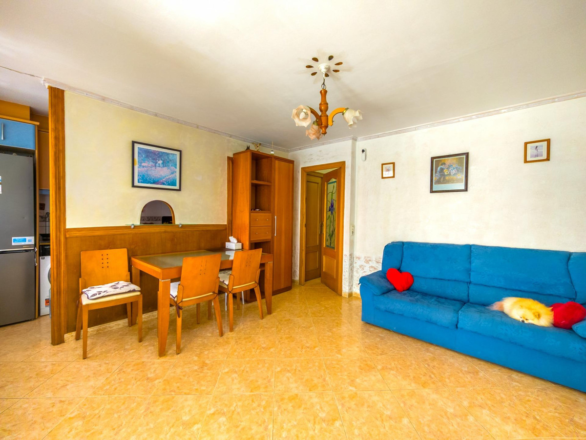 House in Torrevieja - Image 2