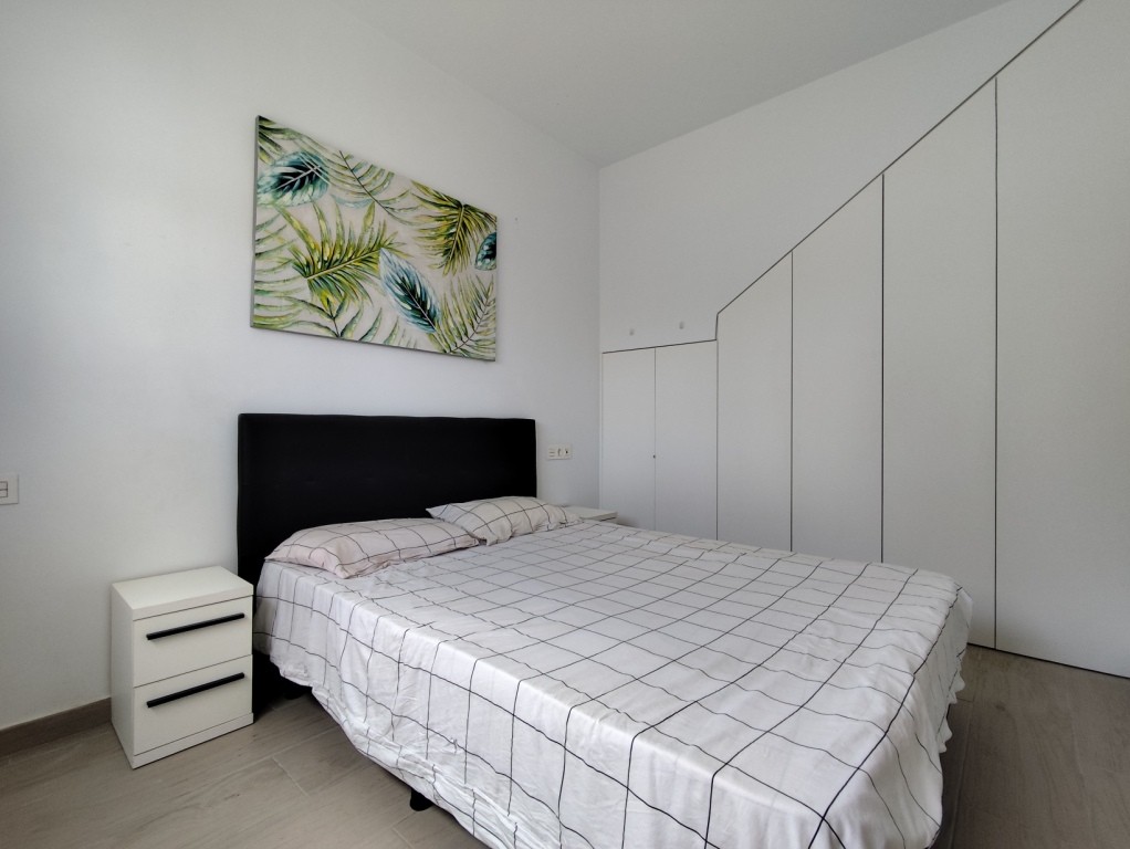 For sale - 3 Bedroom 2 Bathroom Villa in Pilar de la Horadada -  - Alicante