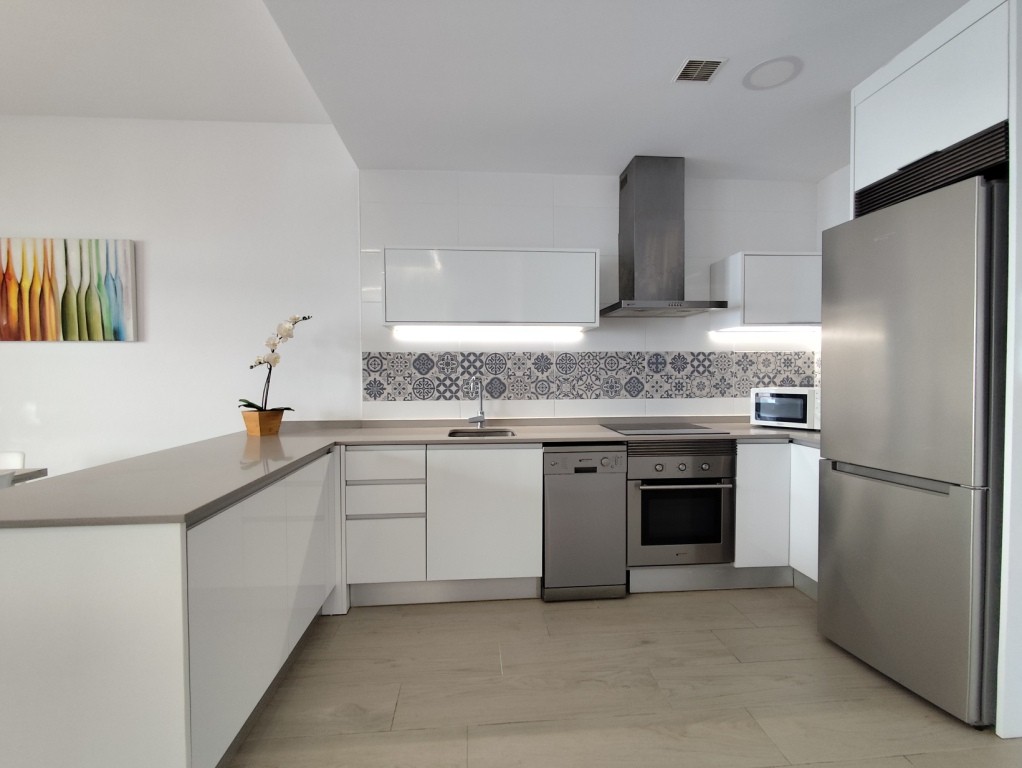 For sale - 3 Bedroom 2 Bathroom Villa in Pilar de la Horadada -  - Alicante