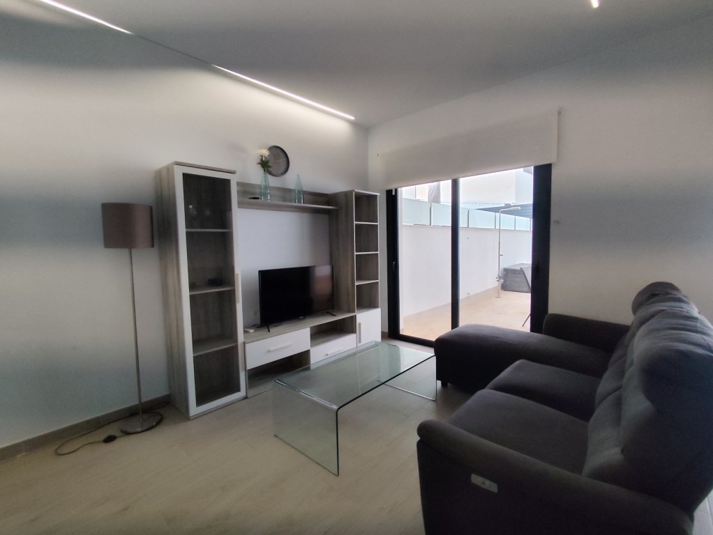 For sale - 3 Bedroom 2 Bathroom Villa in Pilar de la Horadada -  - Alicante