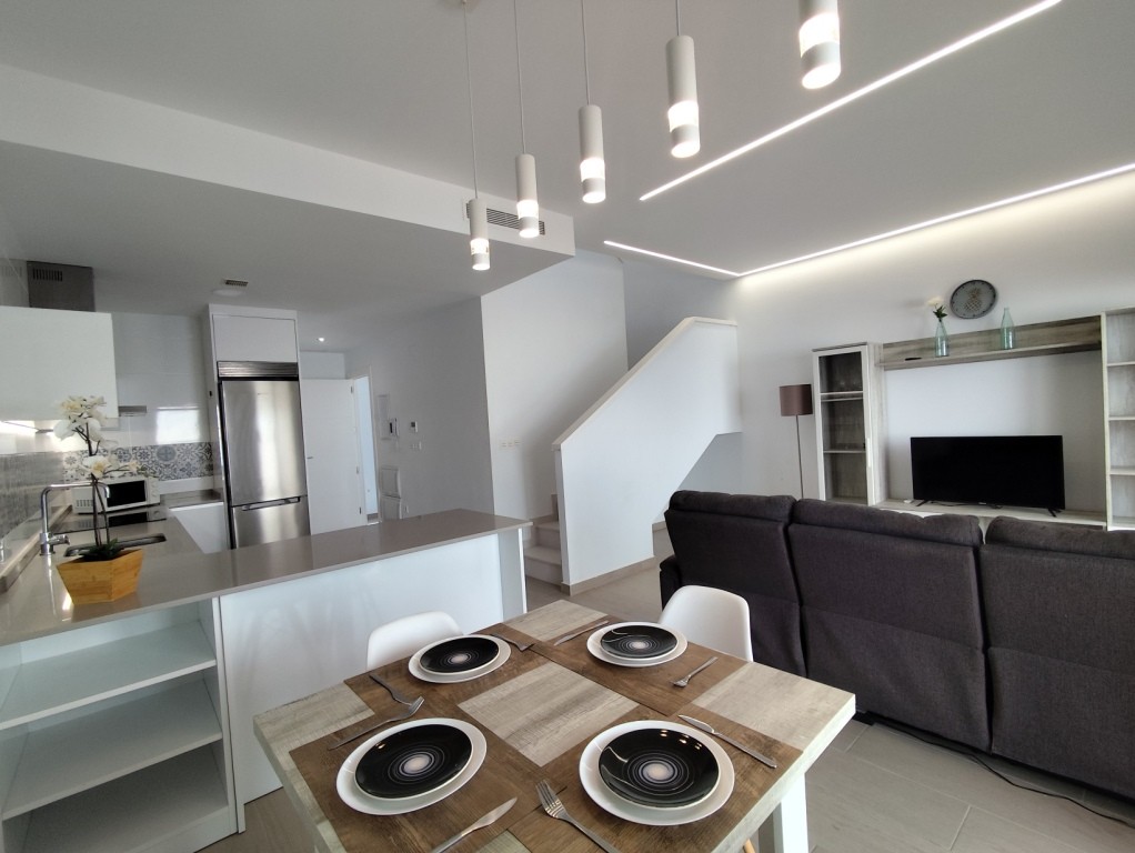 For sale - 3 Bedroom 2 Bathroom Villa in Pilar de la Horadada -  - Alicante