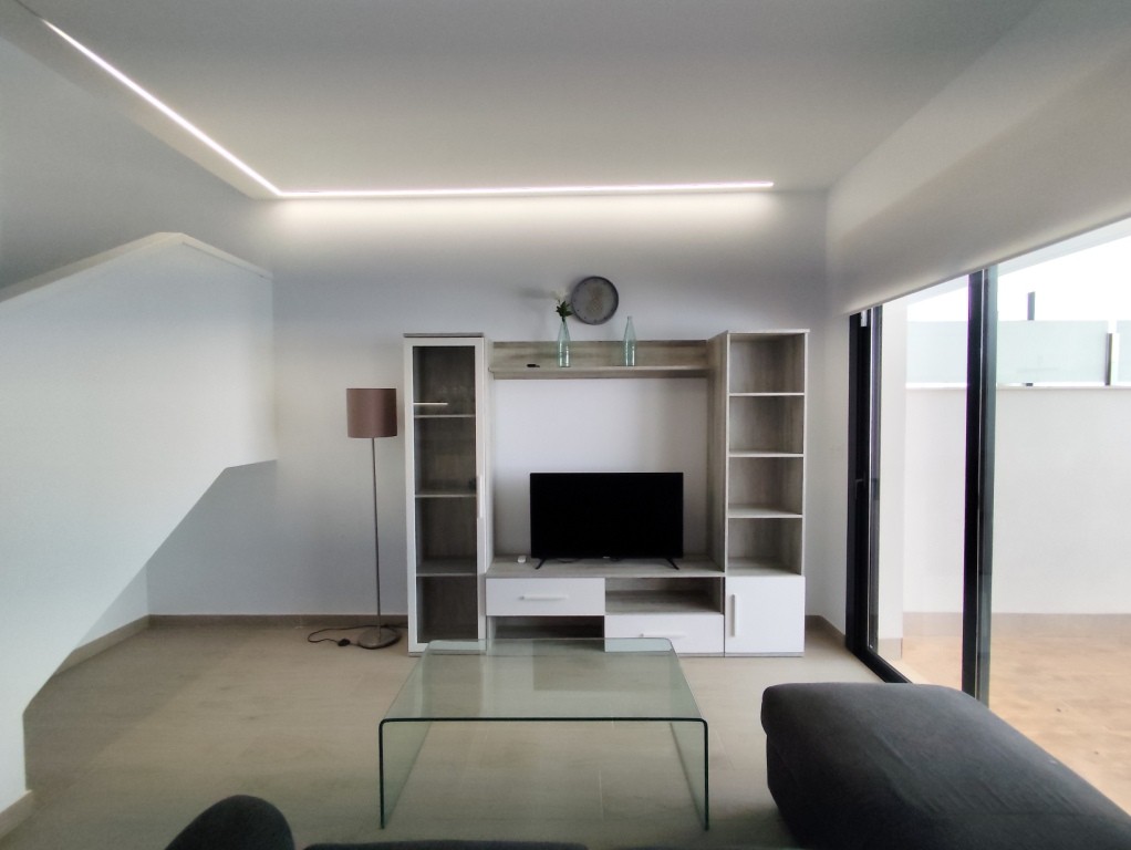 For sale - 3 Bedroom 2 Bathroom Villa in Pilar de la Horadada -  - Alicante