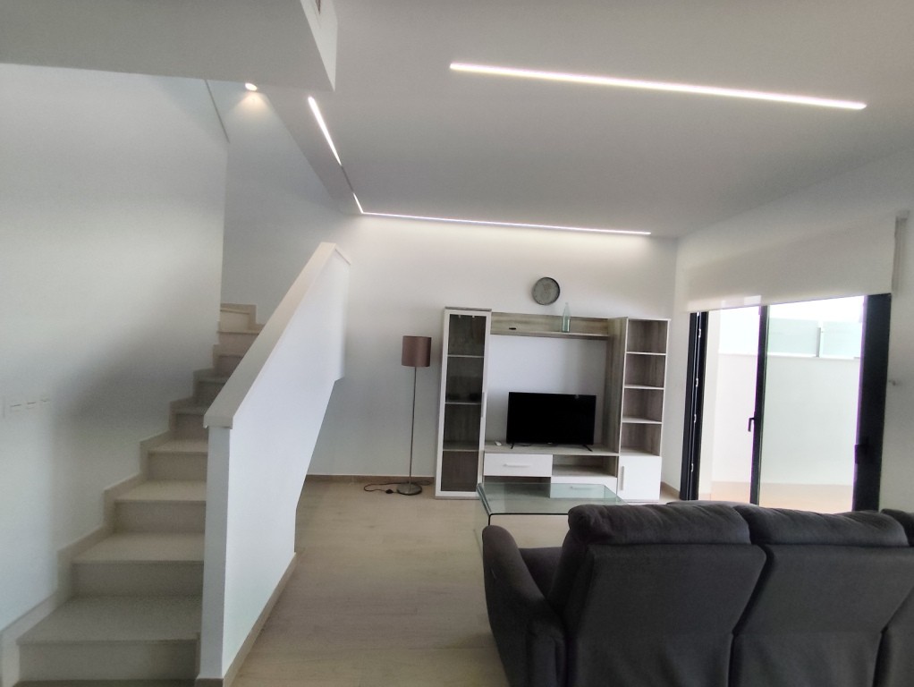 For sale - 3 Bedroom 2 Bathroom Villa in Pilar de la Horadada -  - Alicante