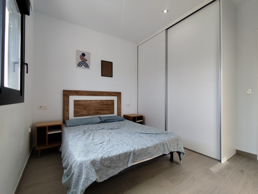 For sale - 3 Bedroom 2 Bathroom Villa in Pilar de la Horadada -  - Alicante