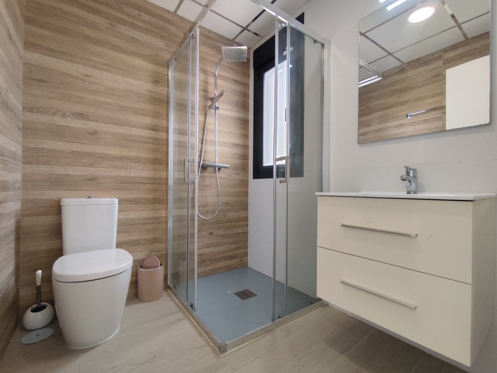 For sale - 3 Bedroom 2 Bathroom Villa in Pilar de la Horadada -  - Alicante