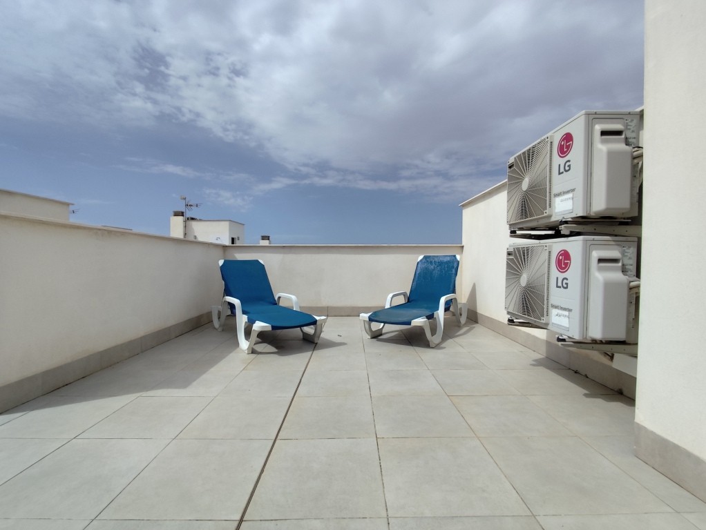 For sale - 3 Bedroom 2 Bathroom Villa in Pilar de la Horadada -  - Alicante