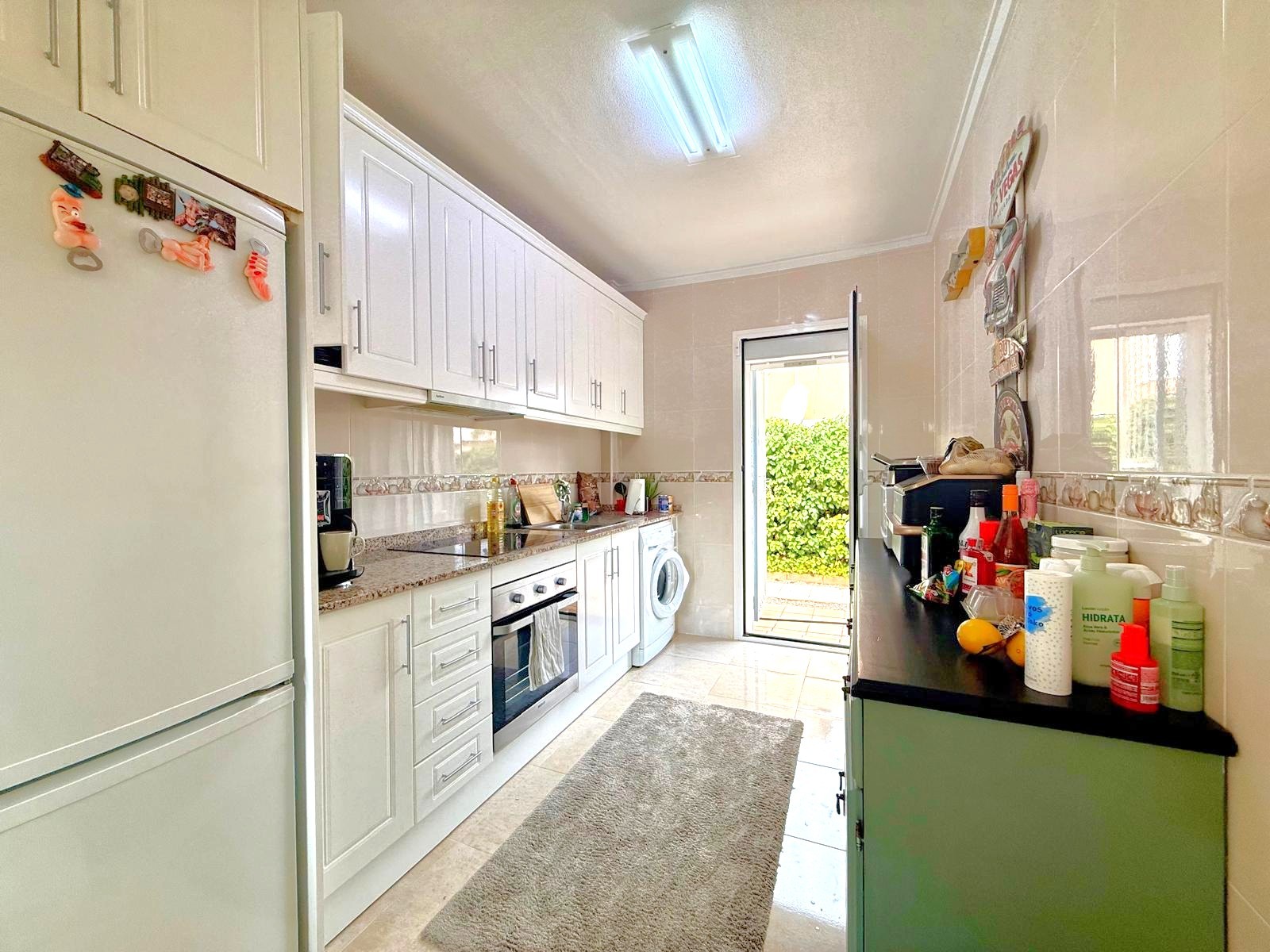 For sale - 3 Bedroom 2 Bathroom Villa in Villamartin - Villamartín  - Alicante