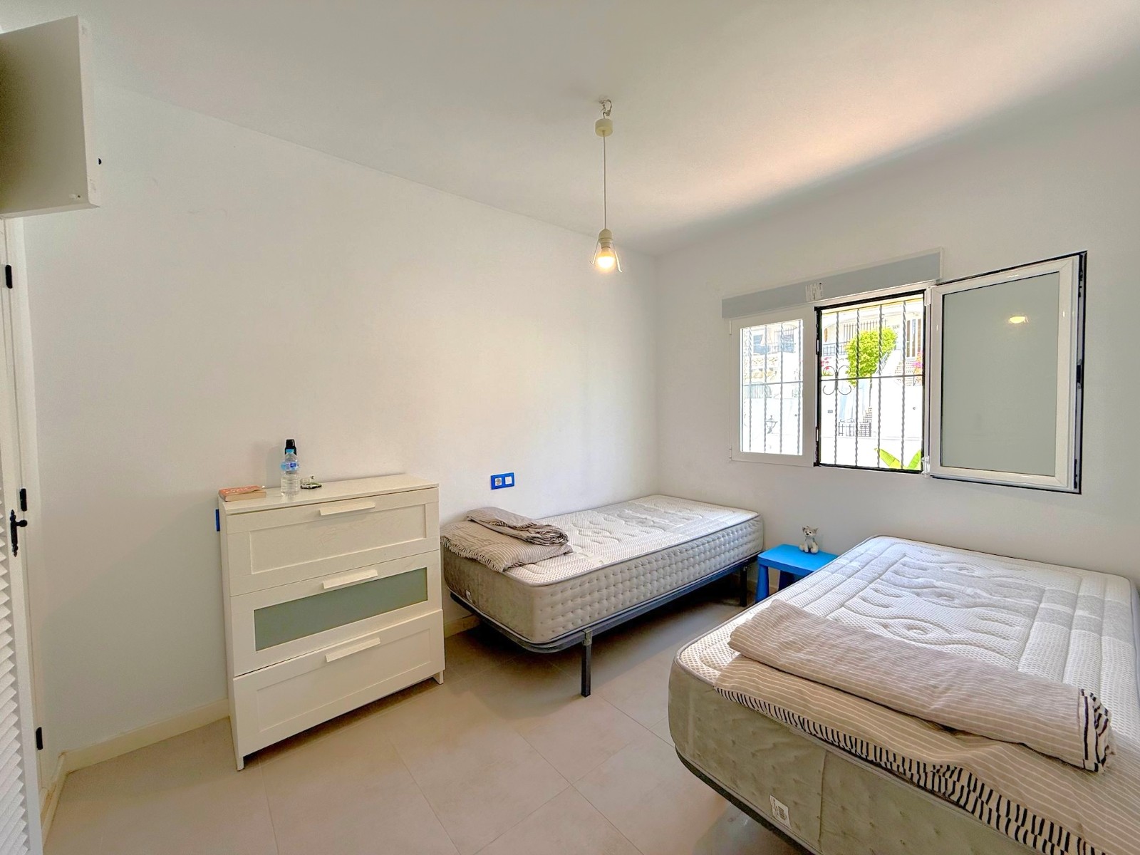 For sale - 3 Bedroom 3 Bathroom Townhouse in Villamartín - Villamartín  - Alicante