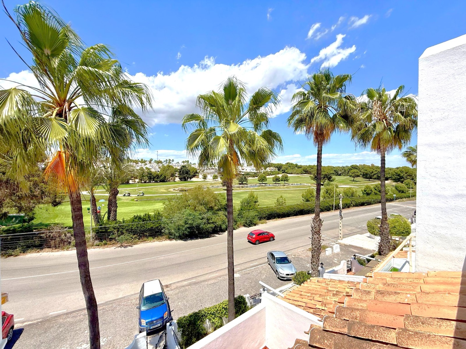 For sale - 3 Bedroom 3 Bathroom Townhouse in Villamartín - Villamartín  - Alicante