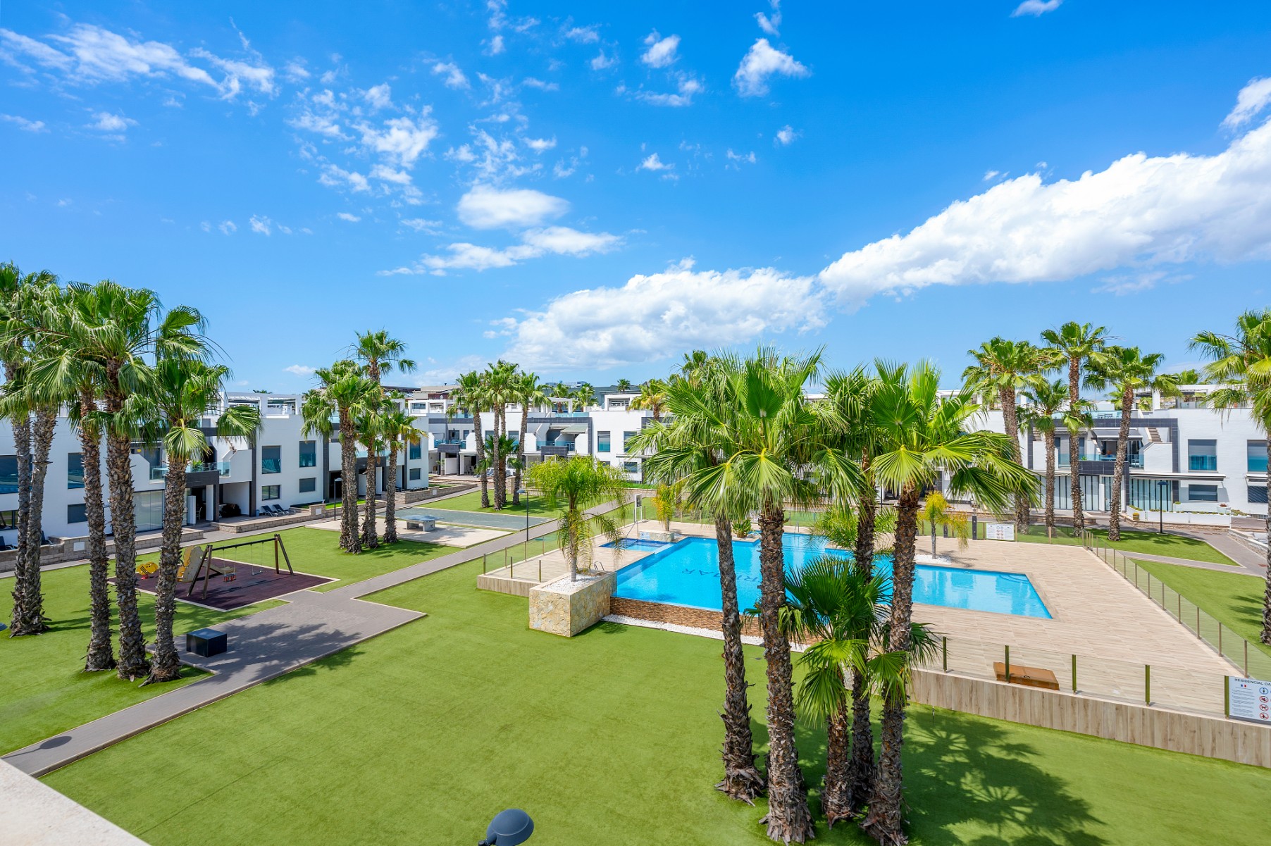 For sale - 2 Bedroom 2 Bathroom Apartment in Orihuela Costa - La Zenia  - Alicante
