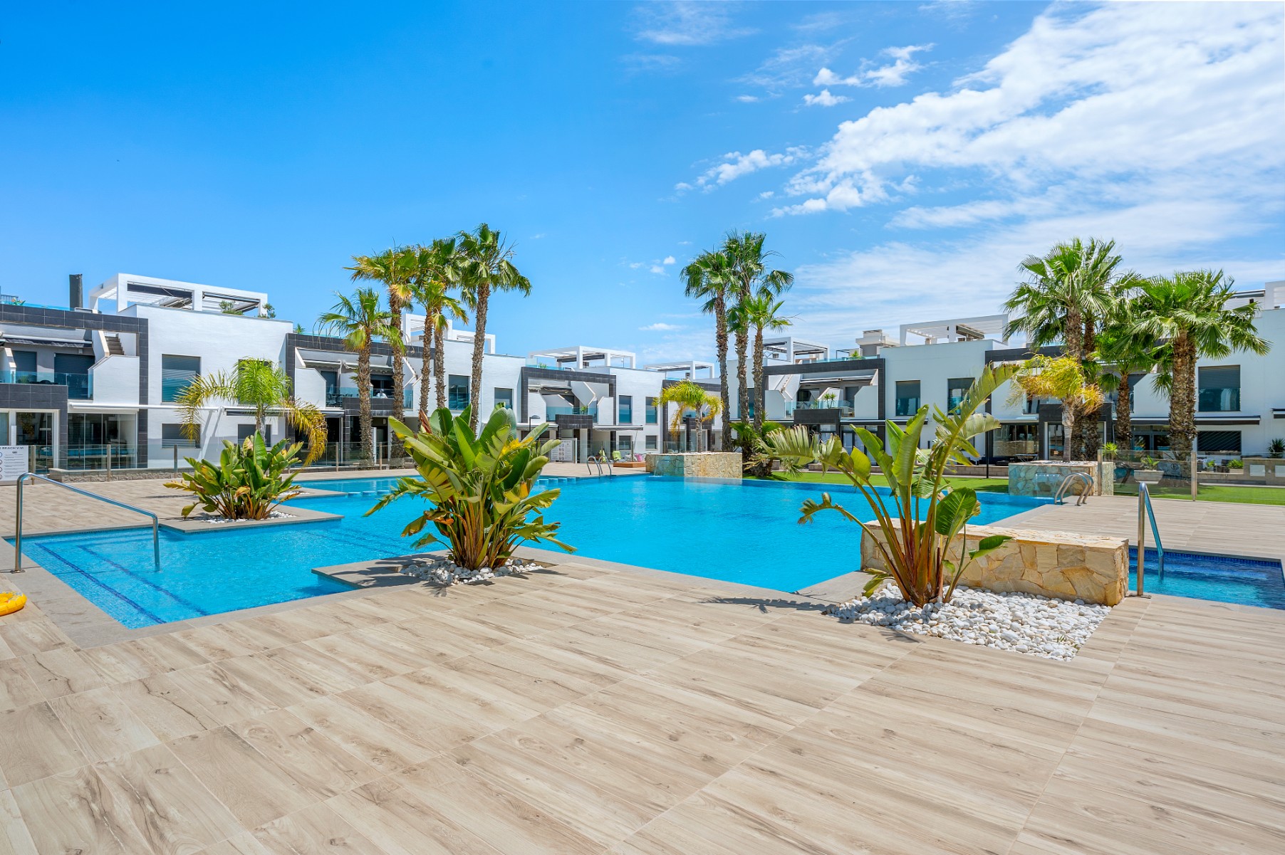 For sale - 2 Bedroom 2 Bathroom Apartment in Orihuela Costa - La Zenia  - Alicante