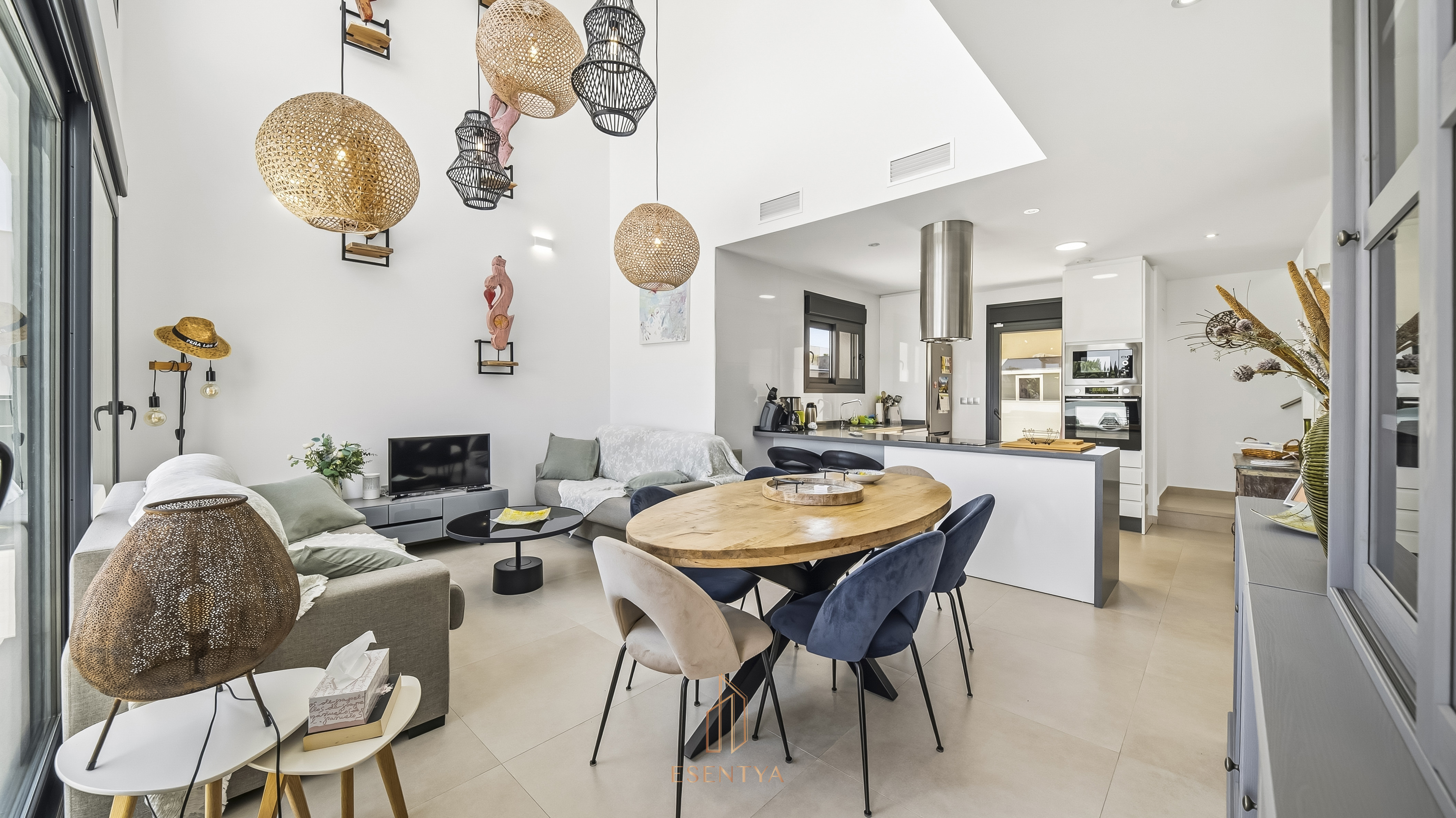 For sale - 3 Bedroom 3 Bathroom Villa in Daya Vieja -  - Alicante