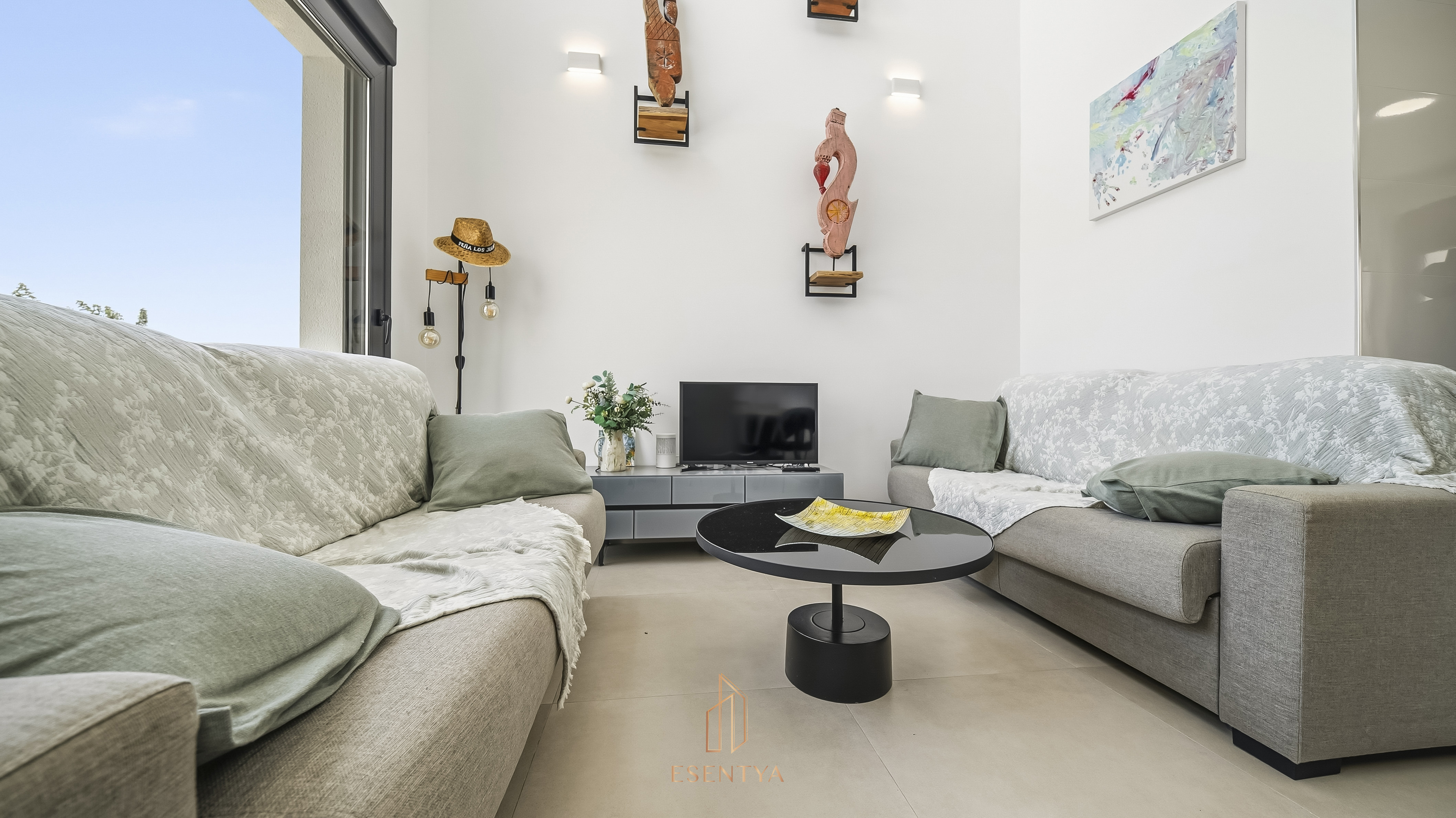 For sale - 3 Bedroom 3 Bathroom Villa in Daya Vieja -  - Alicante