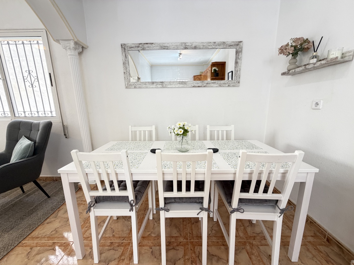 For sale - 2 Bedroom 1 Bathroom Apartment in La Zenia - , La Zenia, Alicante, Spain - Alicante