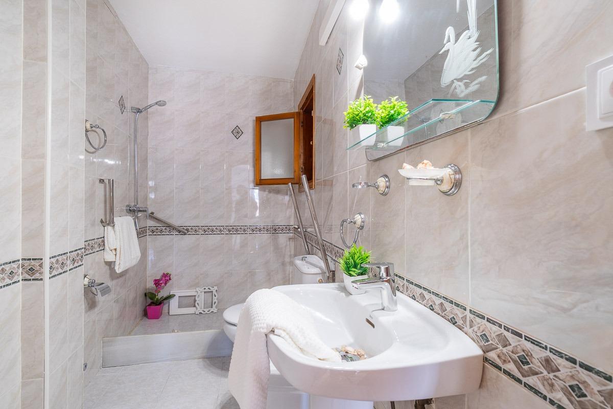 For sale - 2 Bedroom 2 Bathroom Townhouse in Torrevieja - La Siesta - El Salado - Torreta  - Alicante