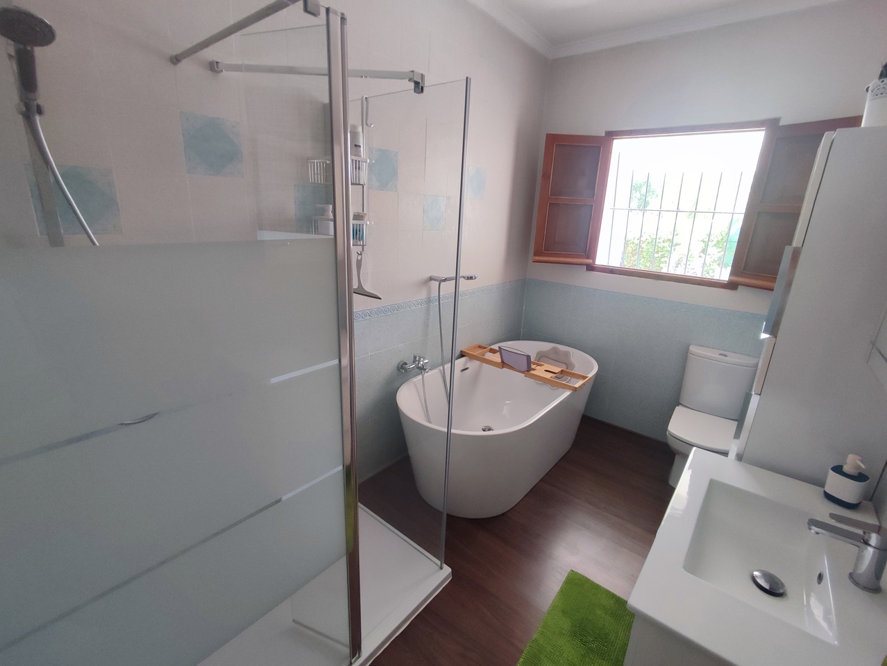 For sale - 6 Bedroom 4 Bathroom Villa in Gea Y Truyols - Inland  - Murcia
