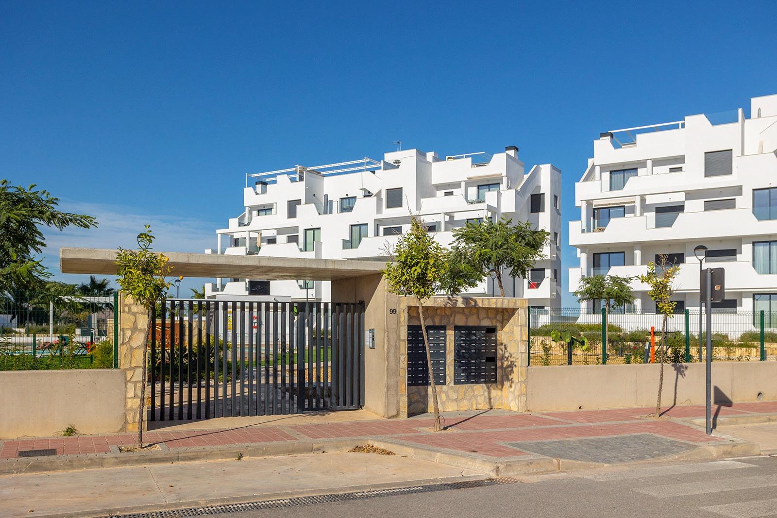 For sale - 2 Bedroom 2 Bathroom Apartment in Los Alcazares - Dolores De Pacheco-santa Rosalía  - Murcia