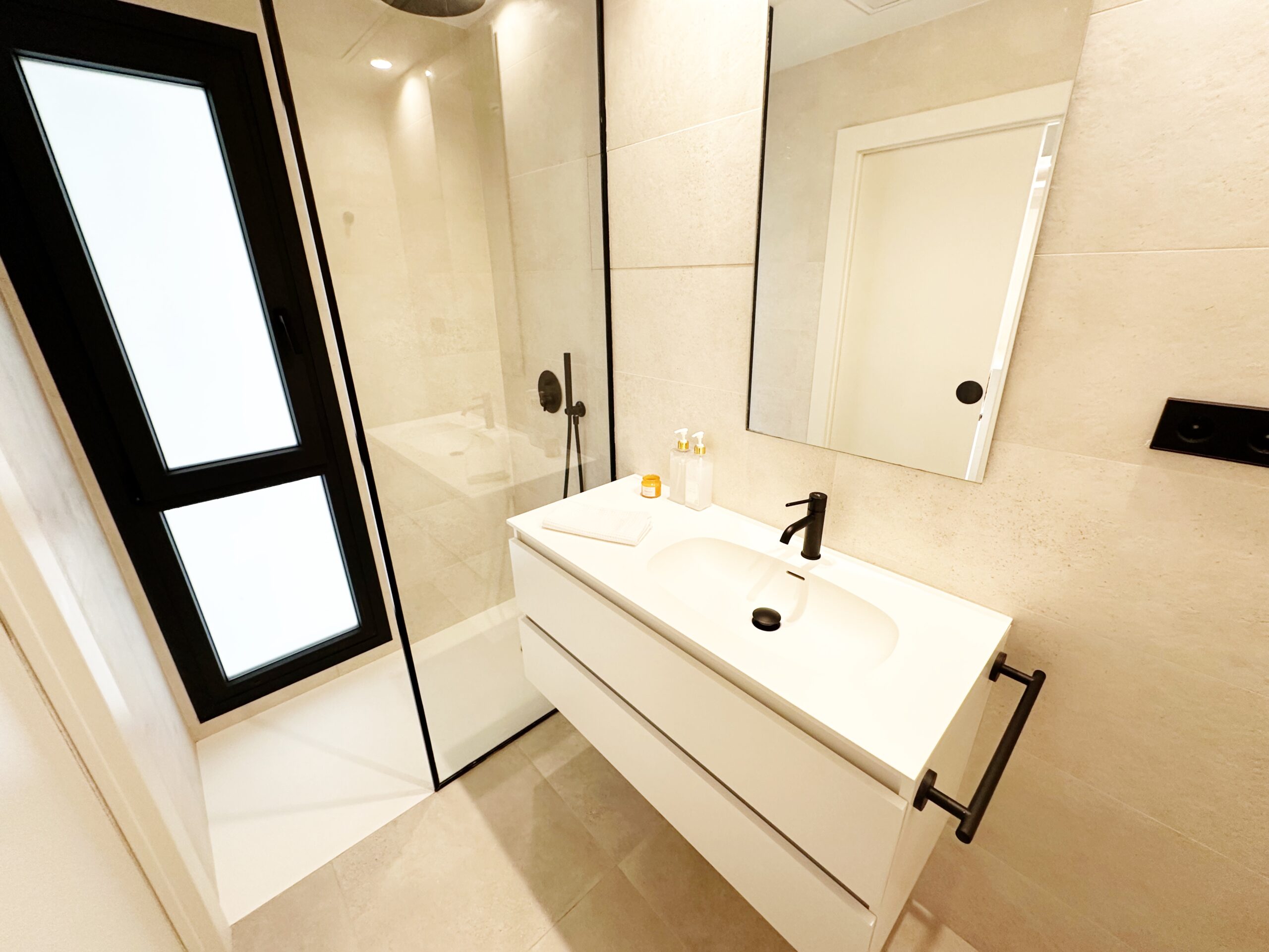 For sale - 3 Bedroom 3 Bathroom Villa in Santa Rosalia Resort - Inland  - Murcia