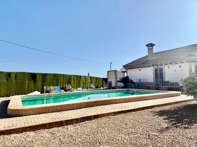 For sale - 3 Bedroom 2 Bathroom Villa in Avileses - Inland  - Murcia