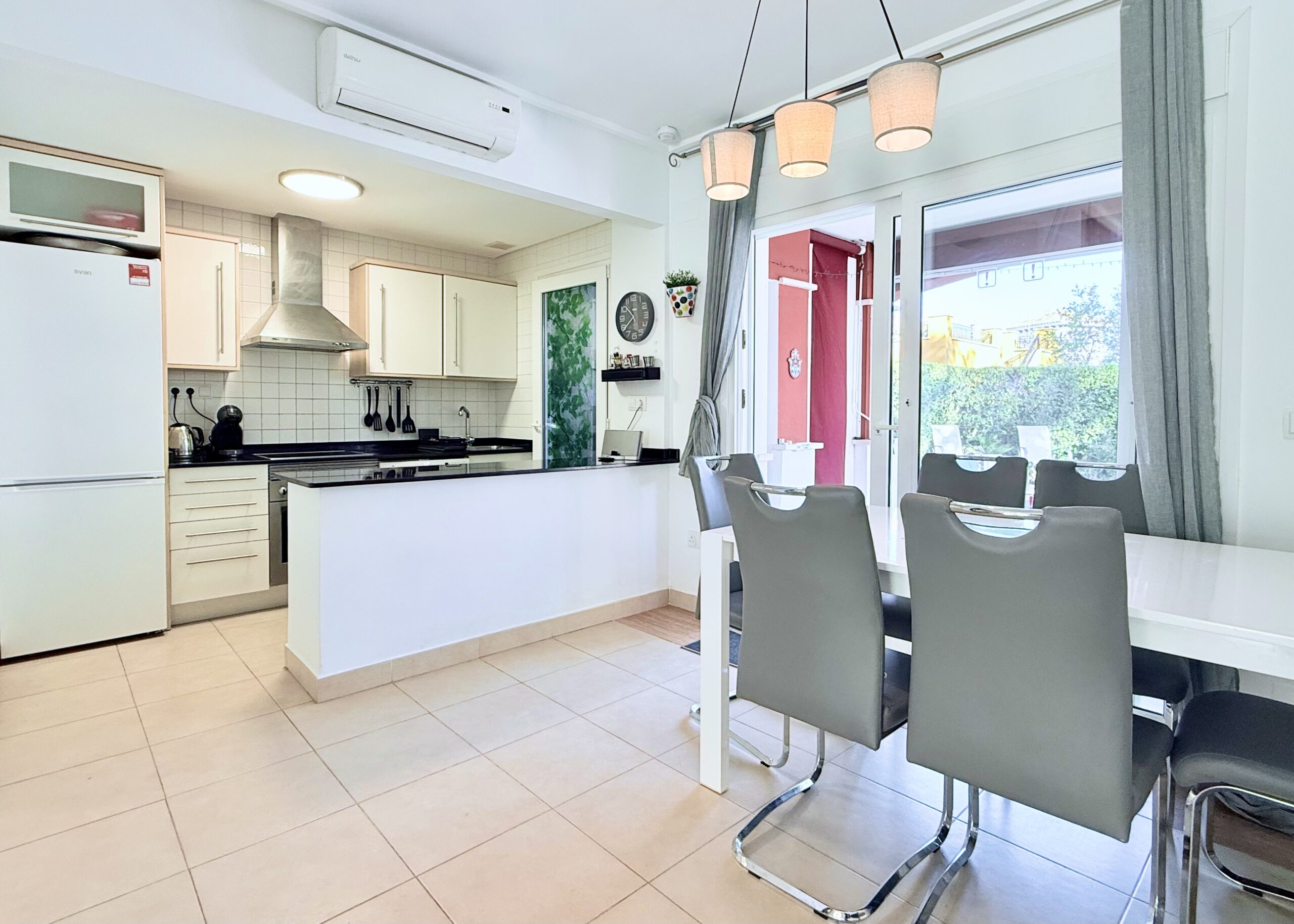 For sale - 2 Bedroom 2 Bathroom Villa in Mar Menor Golf Resort - Inland  - Murcia