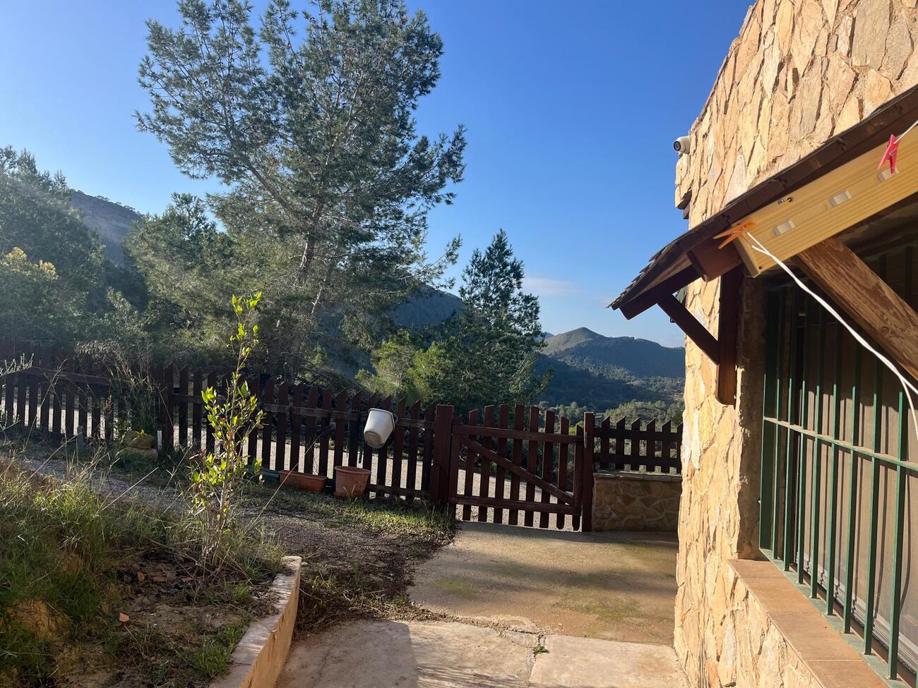 For sale - 3 Bedroom 2 Bathroom Finca in Gea Y Truyols - Inland  - Murcia