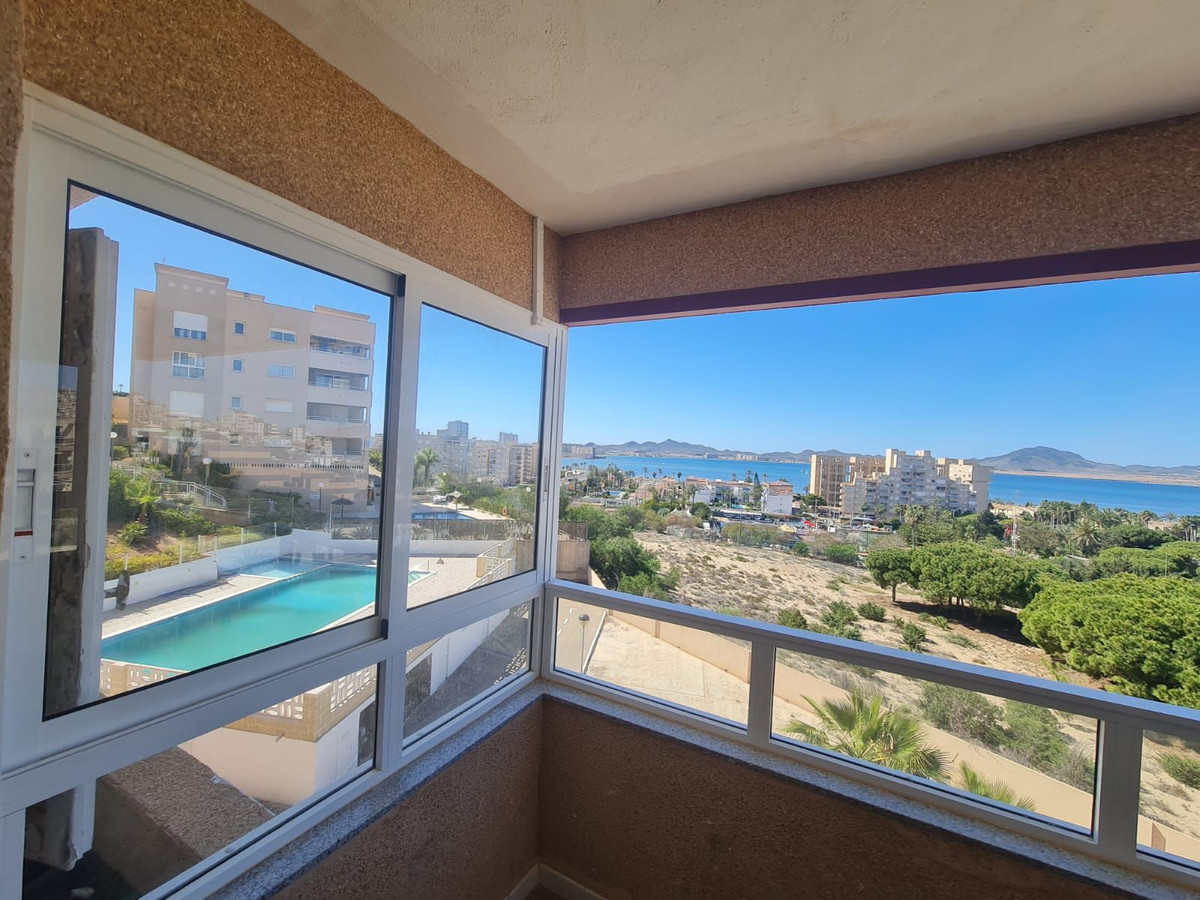 For sale - 3 Bedroom 2 Bathroom Apartment in La Manga - Costa Calida  - Murcia