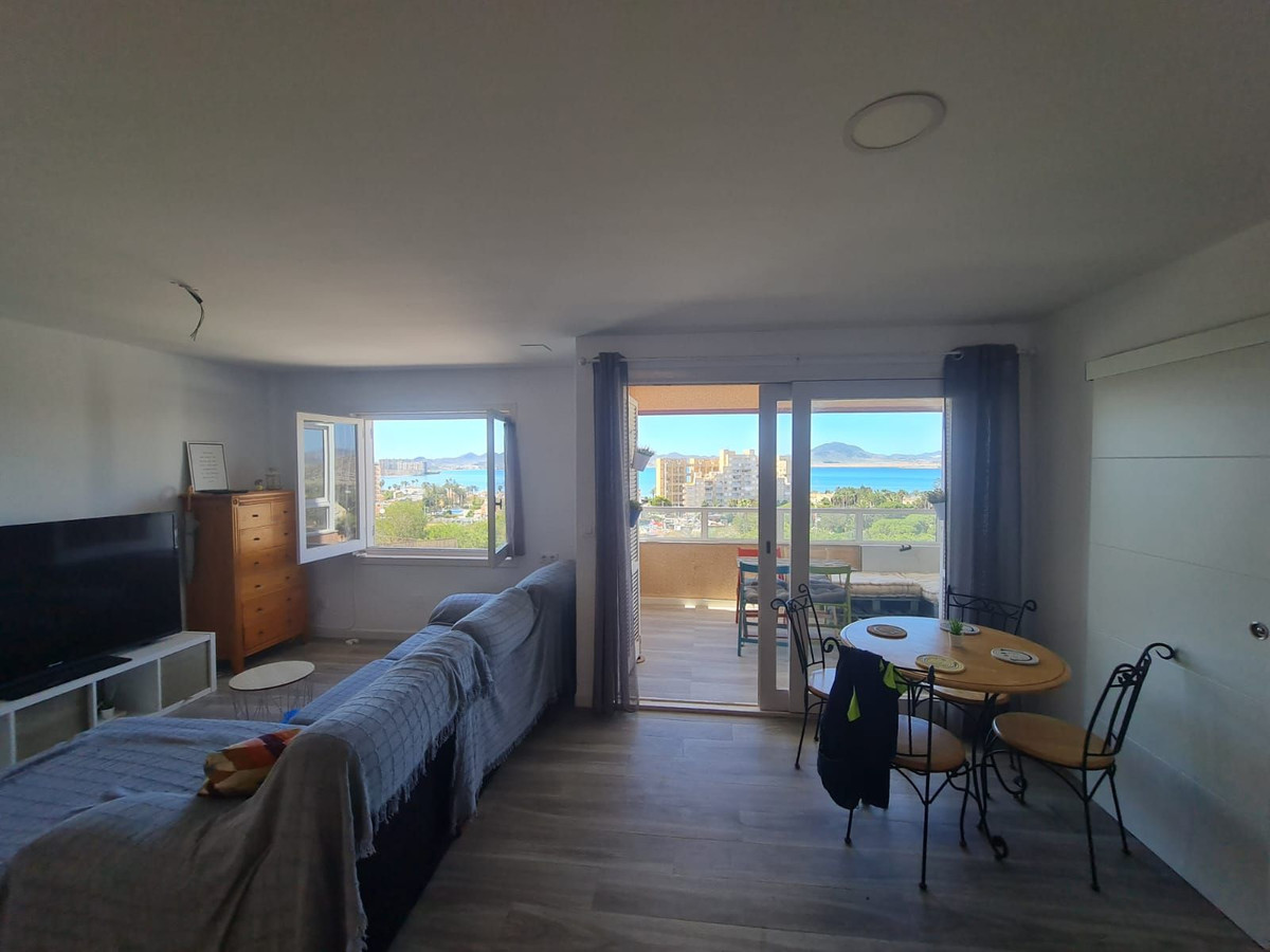 For sale - 3 Bedroom 2 Bathroom Apartment in La Manga - Costa Calida  - Murcia