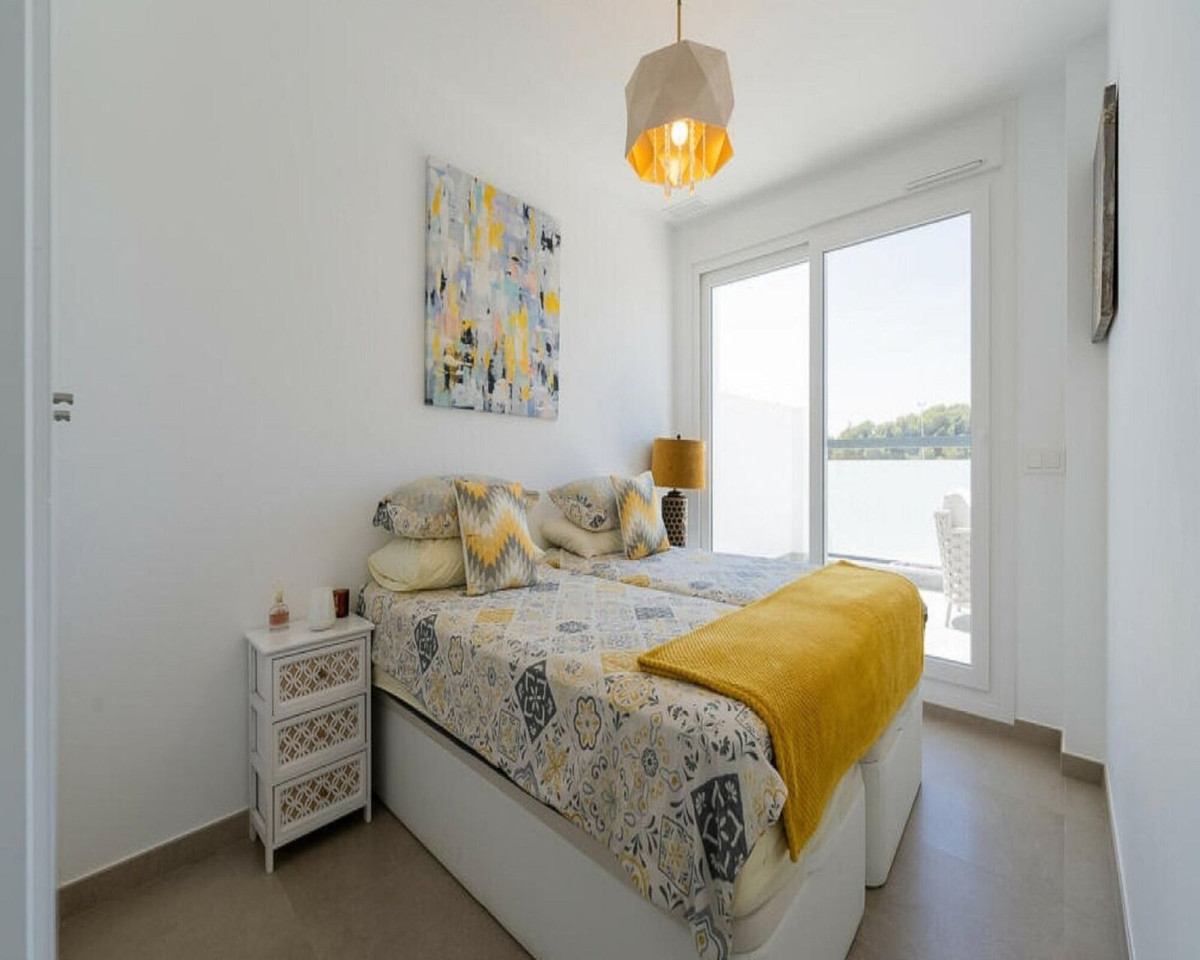 For sale - 4 Bedroom 3 Bathroom Villa in San Pedro del Pinatar - Costa Calida  - Murcia