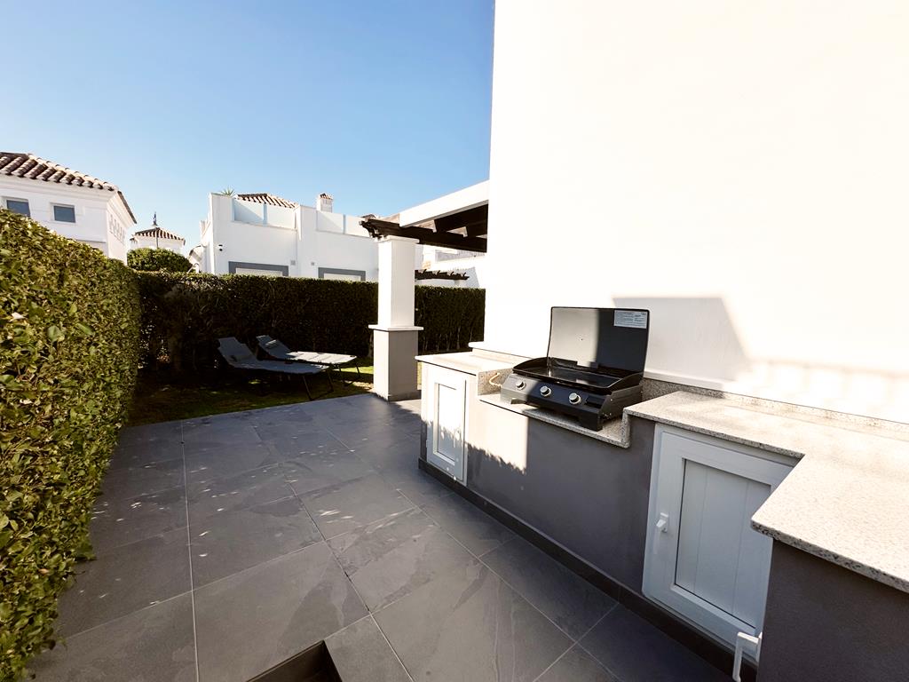 For sale - 2 Bedroom 1 Bathroom Villa in La Torre Golf Resort - Inland  - Murcia
