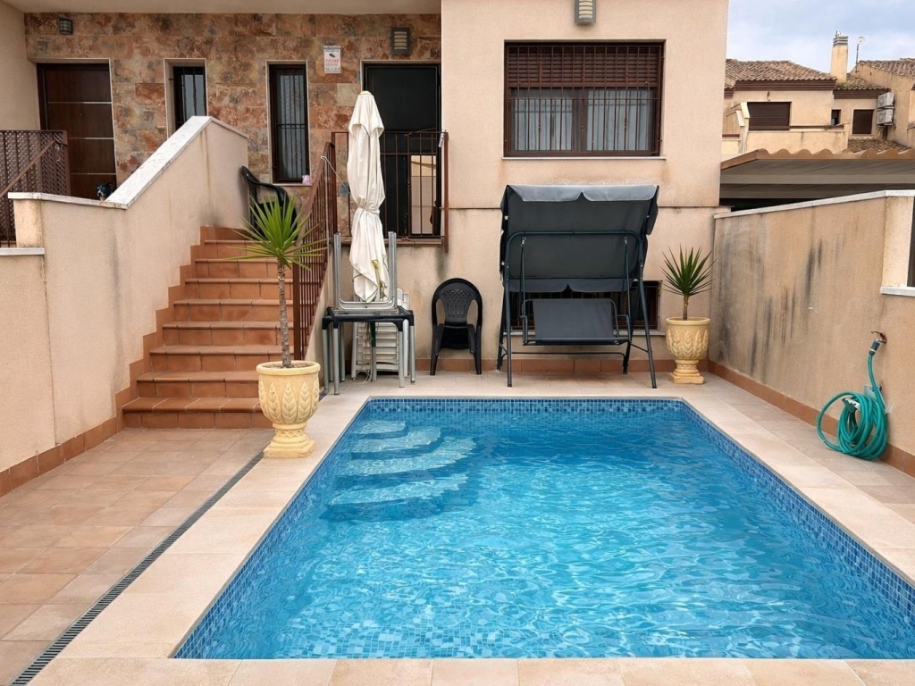 3 Bedroom 1 Bathroom Semi Detached in Los Alcazares