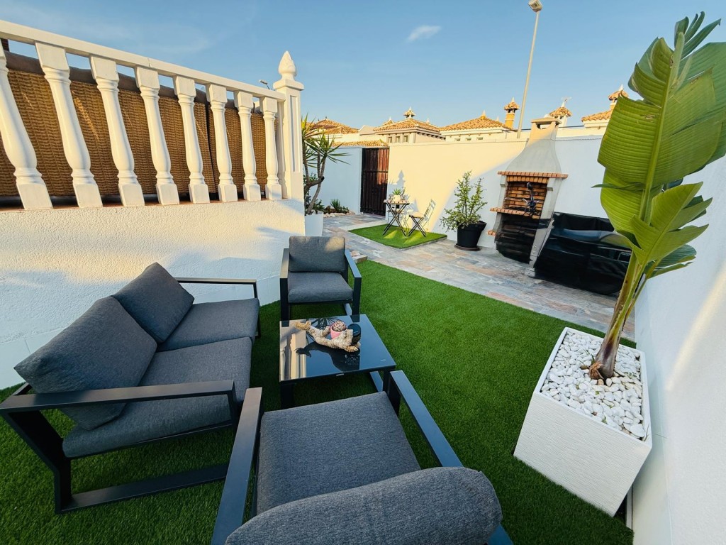 For sale - 3 Bedroom 2 Bathroom Villa in Sucina - Inland  - Murcia