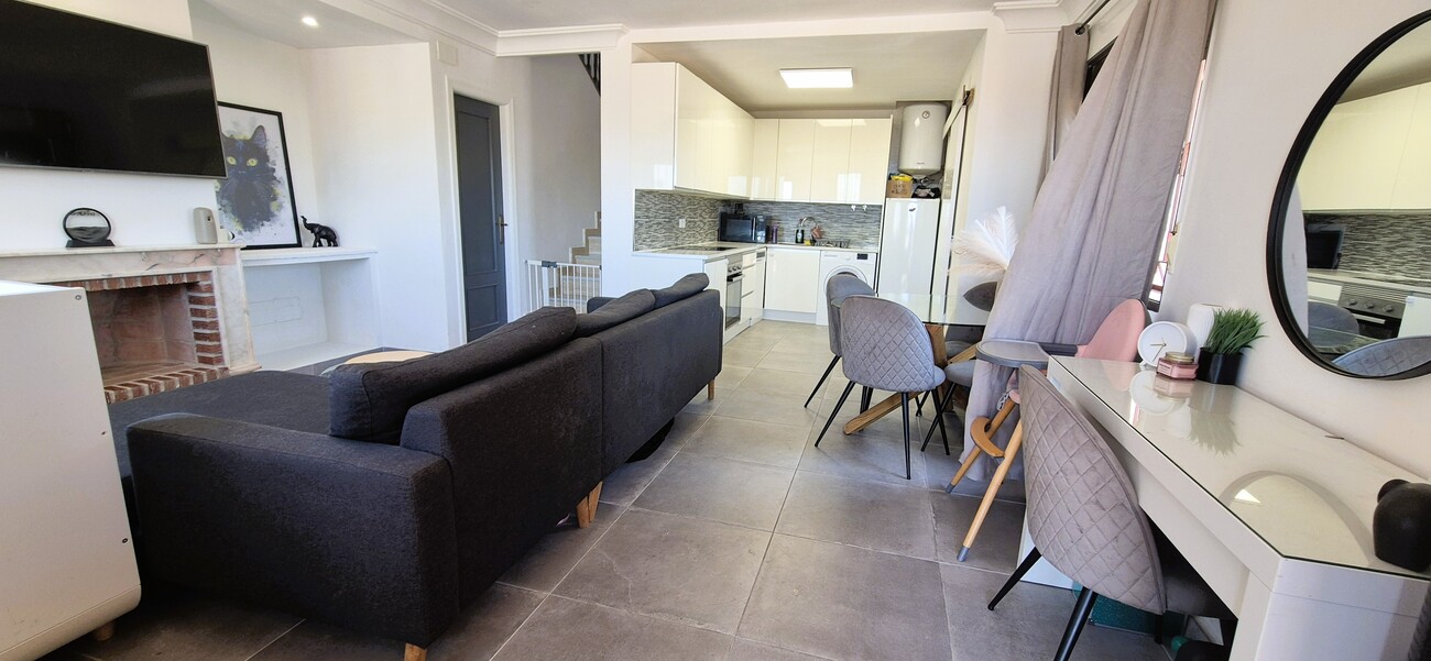 For sale - 3 Bedroom 1 Bathroom Villa in Blue Lagoon - Costa Blanca  - Alicante