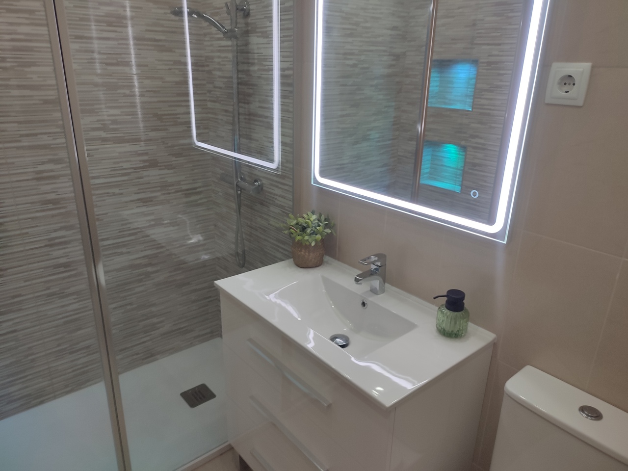 For sale - 2 Bedroom 1 Bathroom Apartment in Hacienda Riquelme Golf Resort - Inland  - Murcia