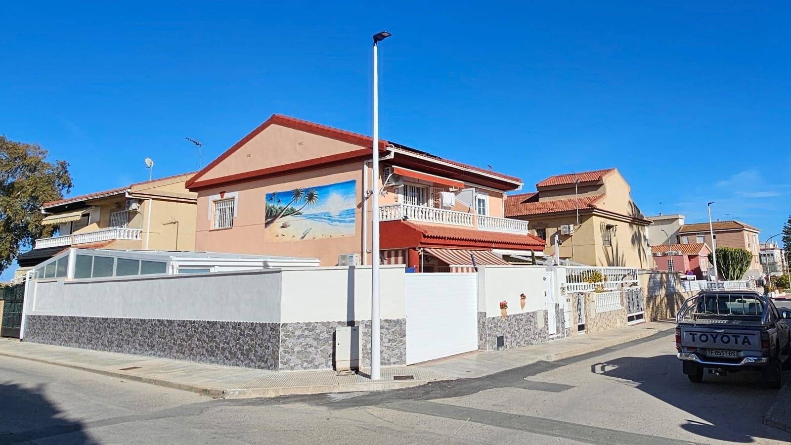 For sale - 3 Bedroom 2 Bathroom Town House in Santiago de la Ribera - Playa De Santiago De La Ribera  - Murcia