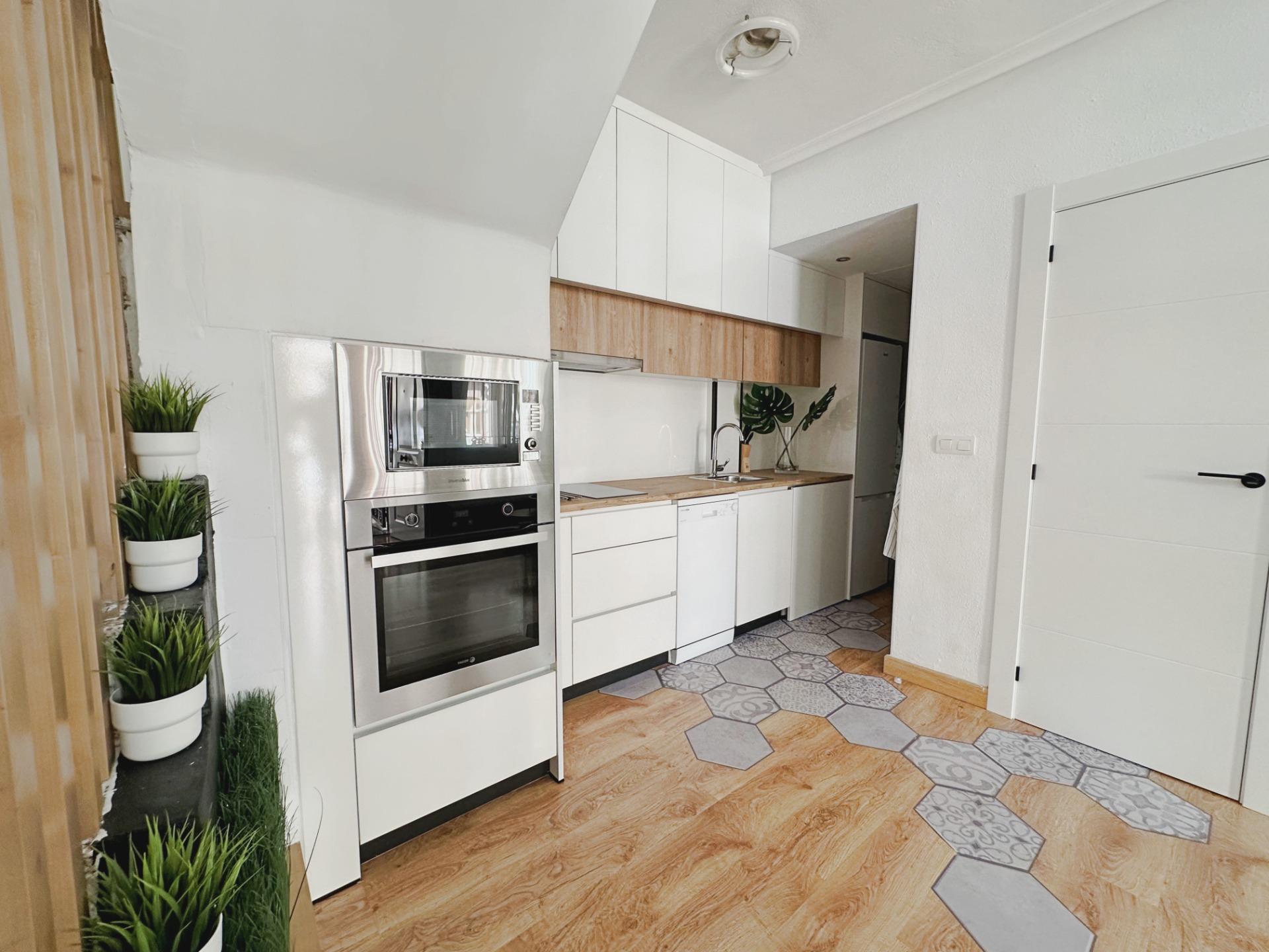 For sale - 3 Bedroom 3 Bathroom Semi Detached in Orihuela Costa - La Zenia  - Alicante