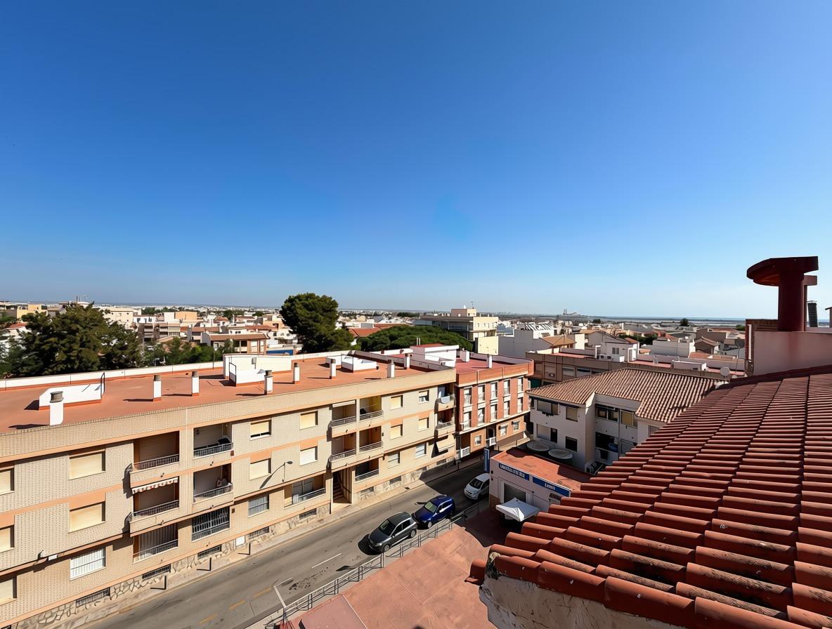For sale - 3 Bedroom 1 Bathroom Apartment in San Pedro del Pinatar - Villananitos  - Murcia