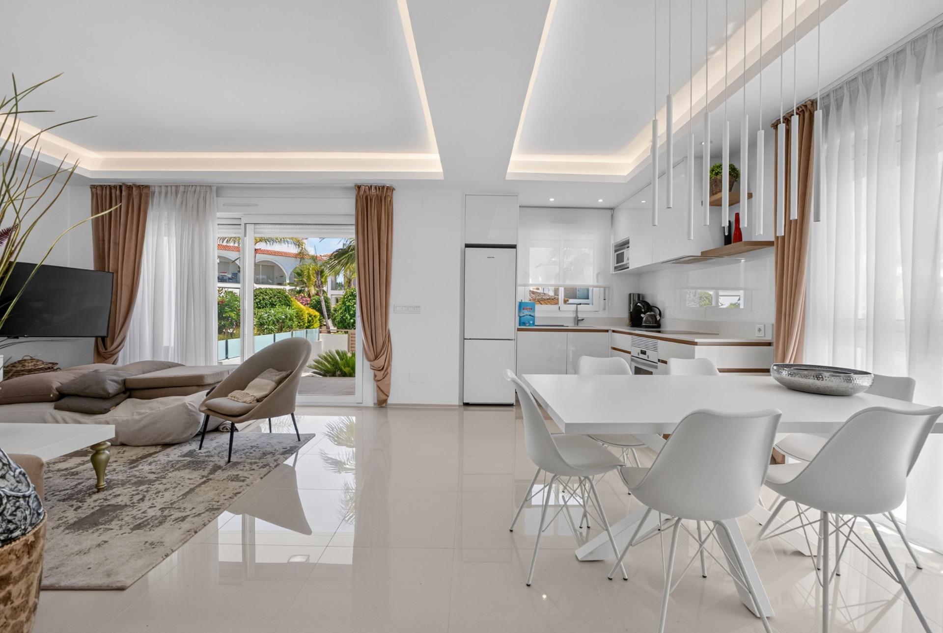 For sale - 2 Bedroom 2 Bathroom Apartment in Rojales - Cuidad Quesada  - Alicante