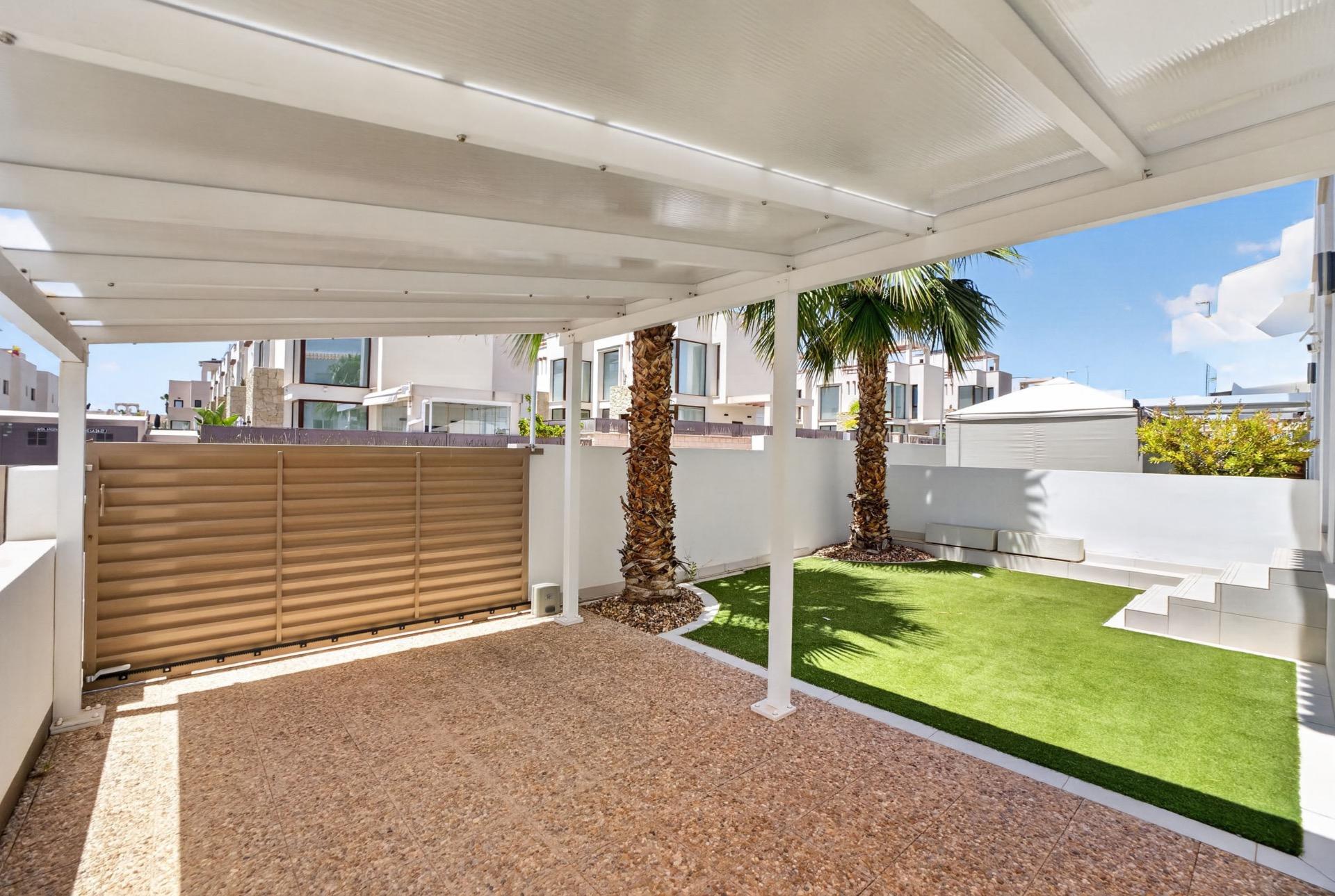 For sale - 2 Bedroom 2 Bathroom Apartment in Rojales - Cuidad Quesada  - Alicante