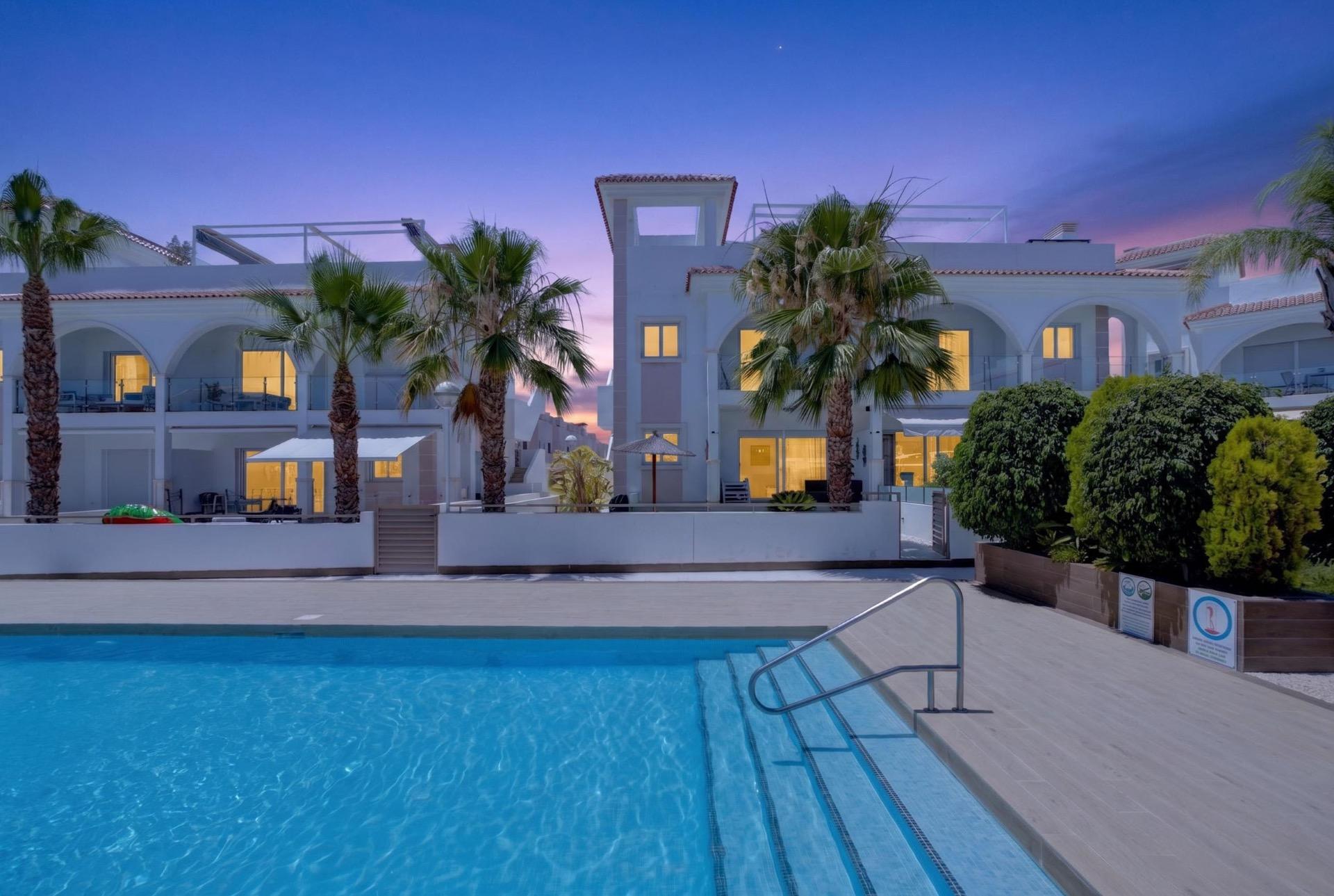 For sale - 2 Bedroom 2 Bathroom Apartment in Rojales - Cuidad Quesada  - Alicante