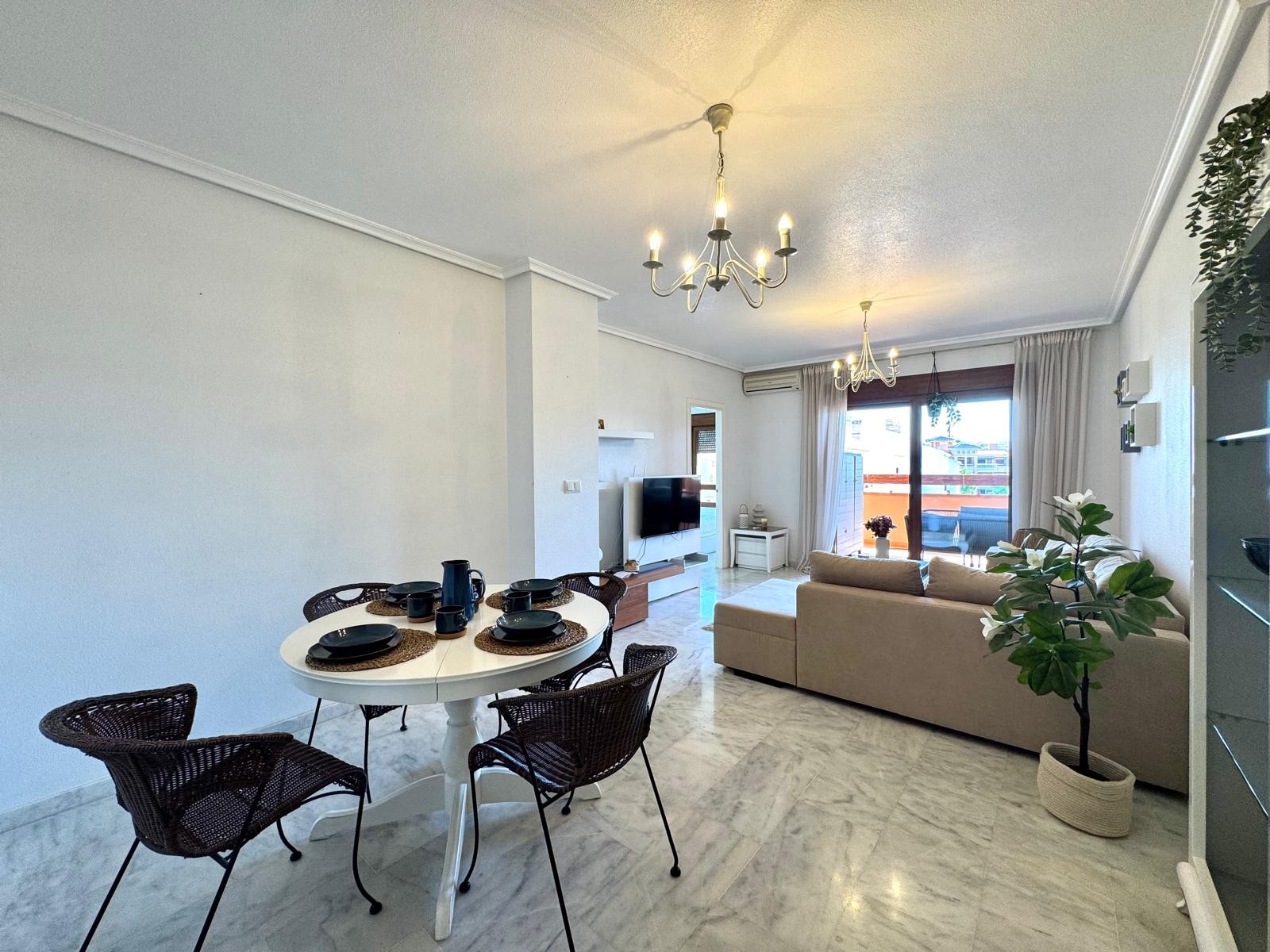 For sale - 2 Bedroom 2 Bathroom Apartment in Orihuela Costa - Costa Blanca  - Alicante