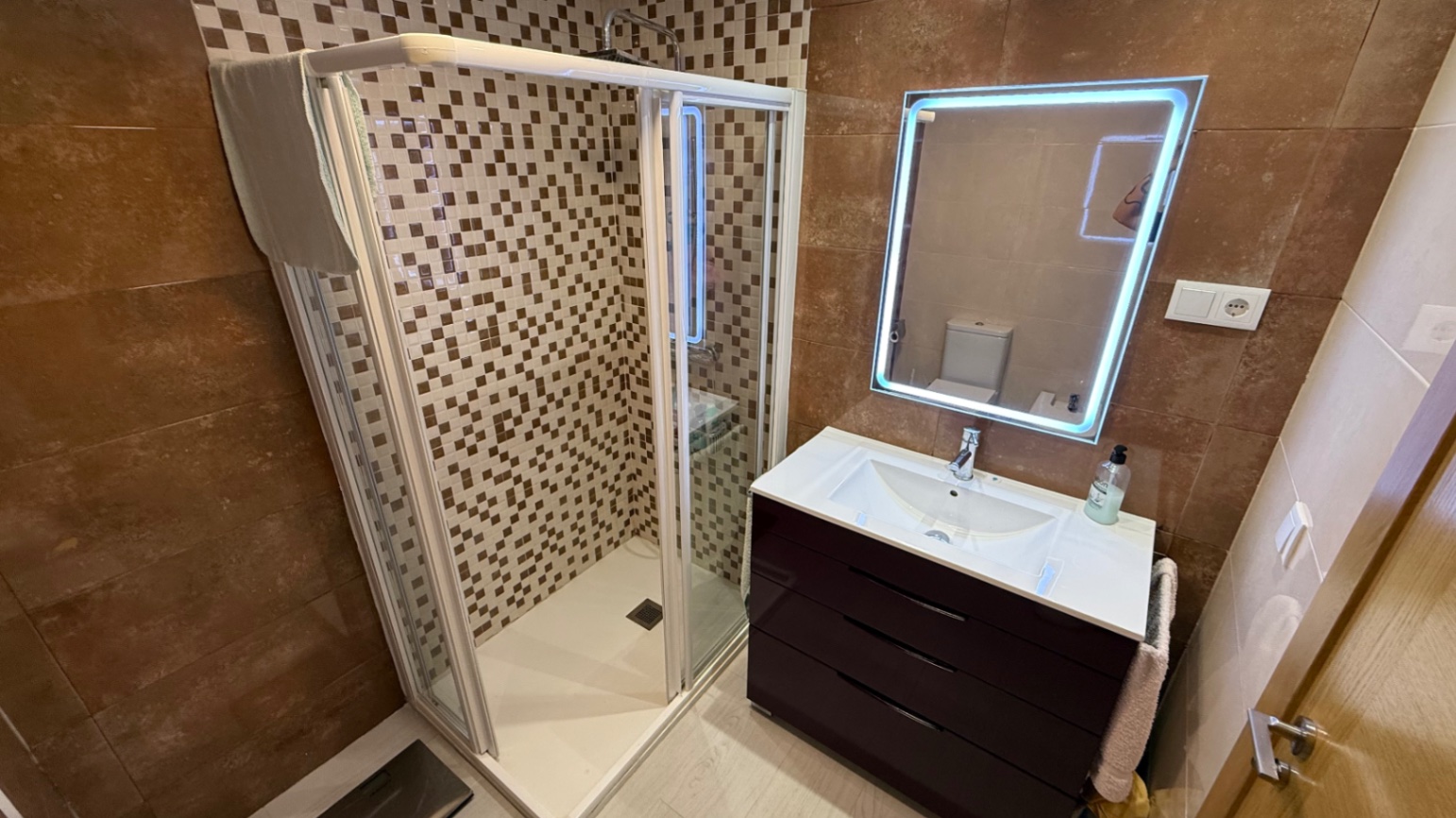 For sale - 3 Bedroom 1 Bathroom Apartment in Torrevieja - Costa Blanca  - Alicante