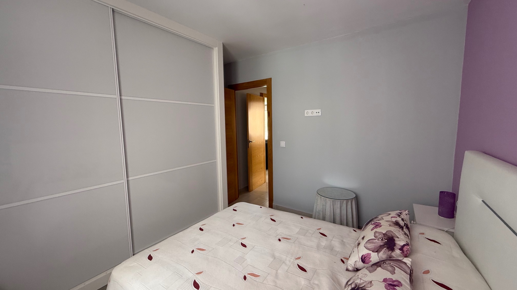 For sale - 3 Bedroom 1 Bathroom Apartment in Torrevieja - Costa Blanca  - Alicante